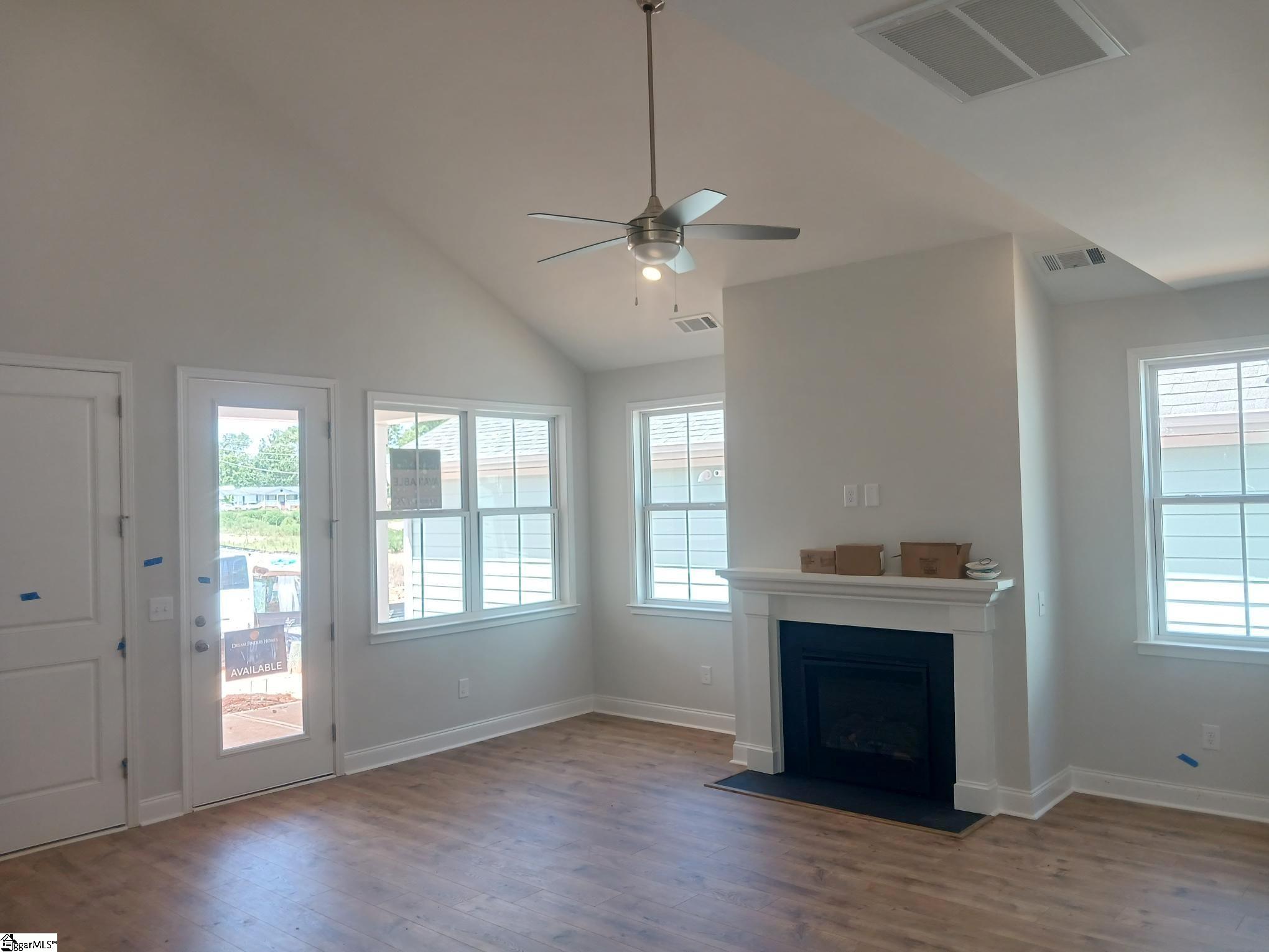 204 Nicolet Drive Simpsonville, SC 29681
