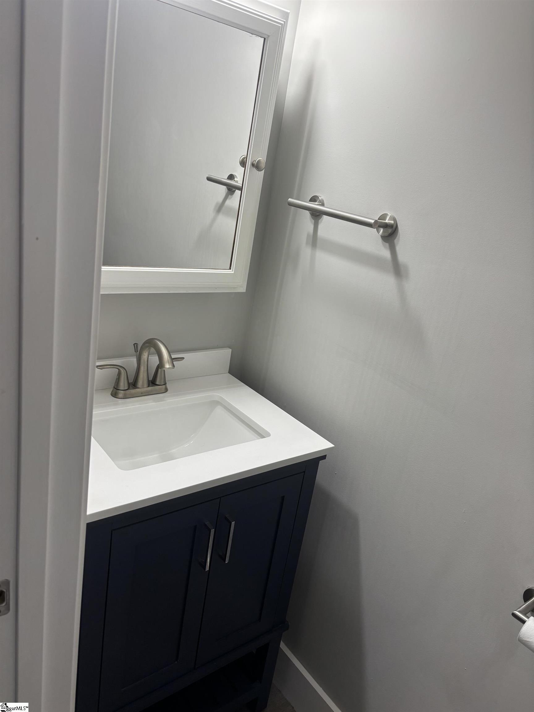 12 Taylor Street Greenville, SC 29605