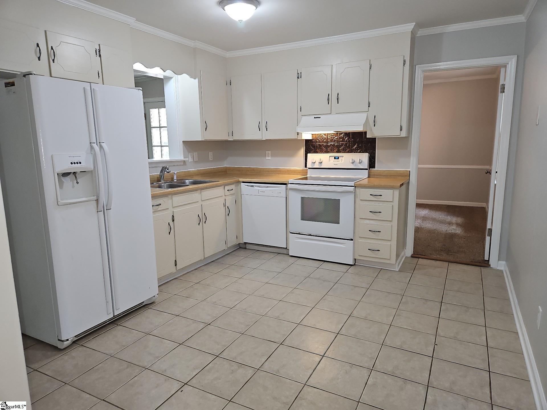 5 Belgrave Close Taylors, SC 29687