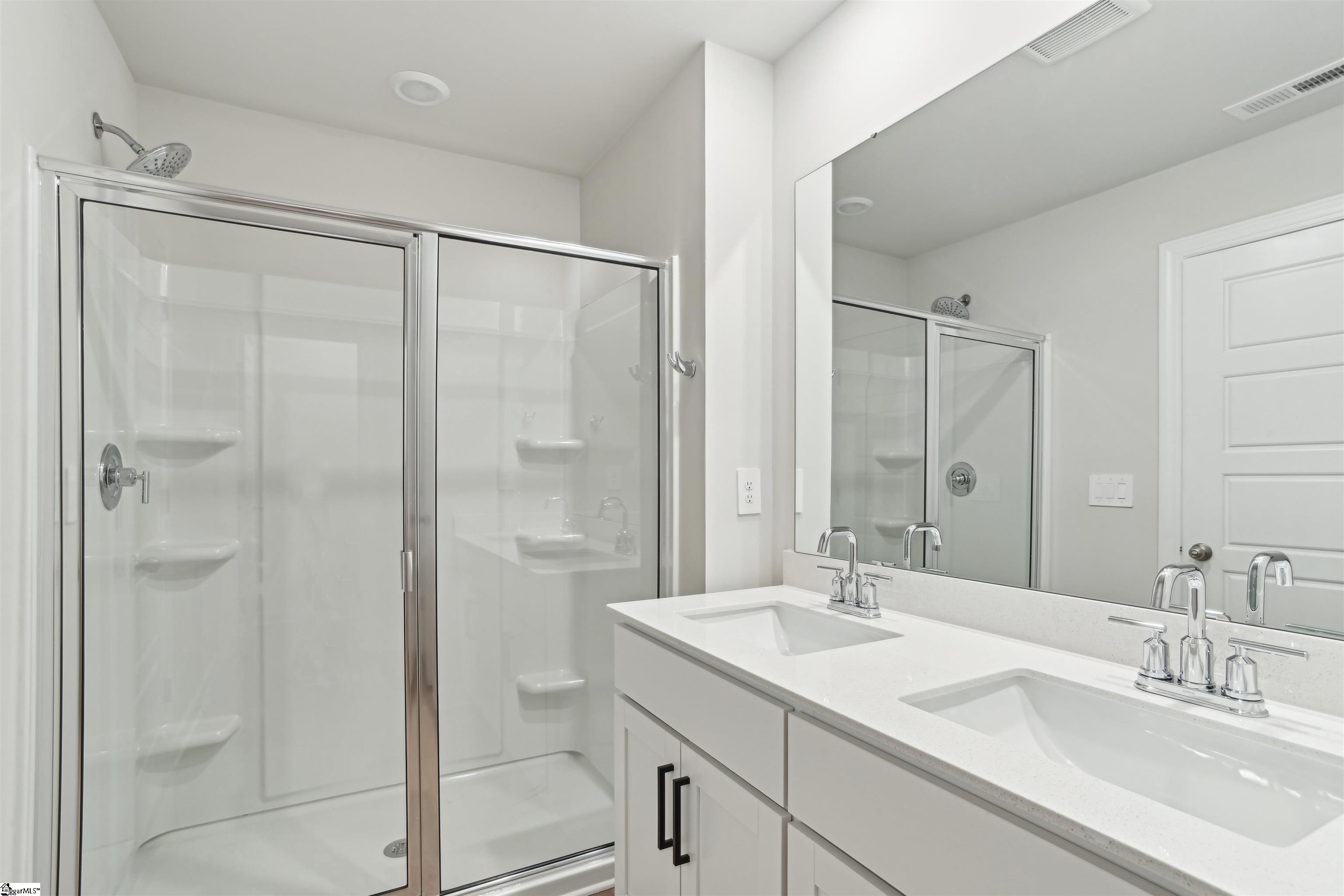 7 Gramercy Woods Lane Fountain Inn, SC 29644