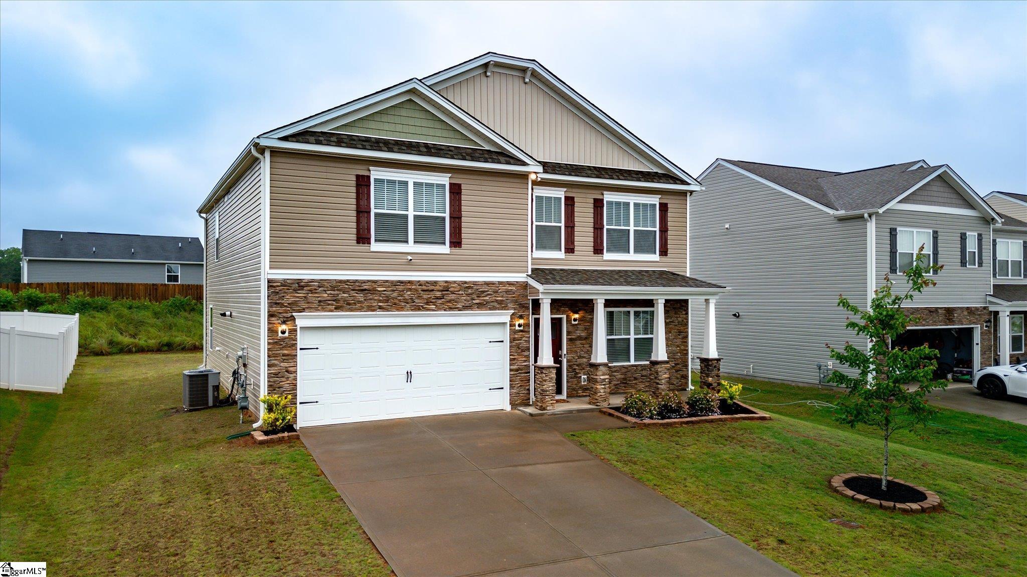 204 Lily Pond Place Easley, SC 29642