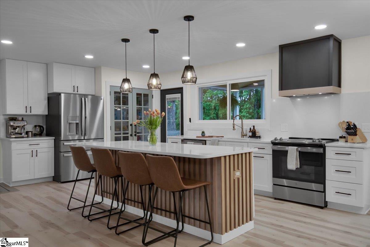 612 Mountain Creek Road Greenville, SC 29609