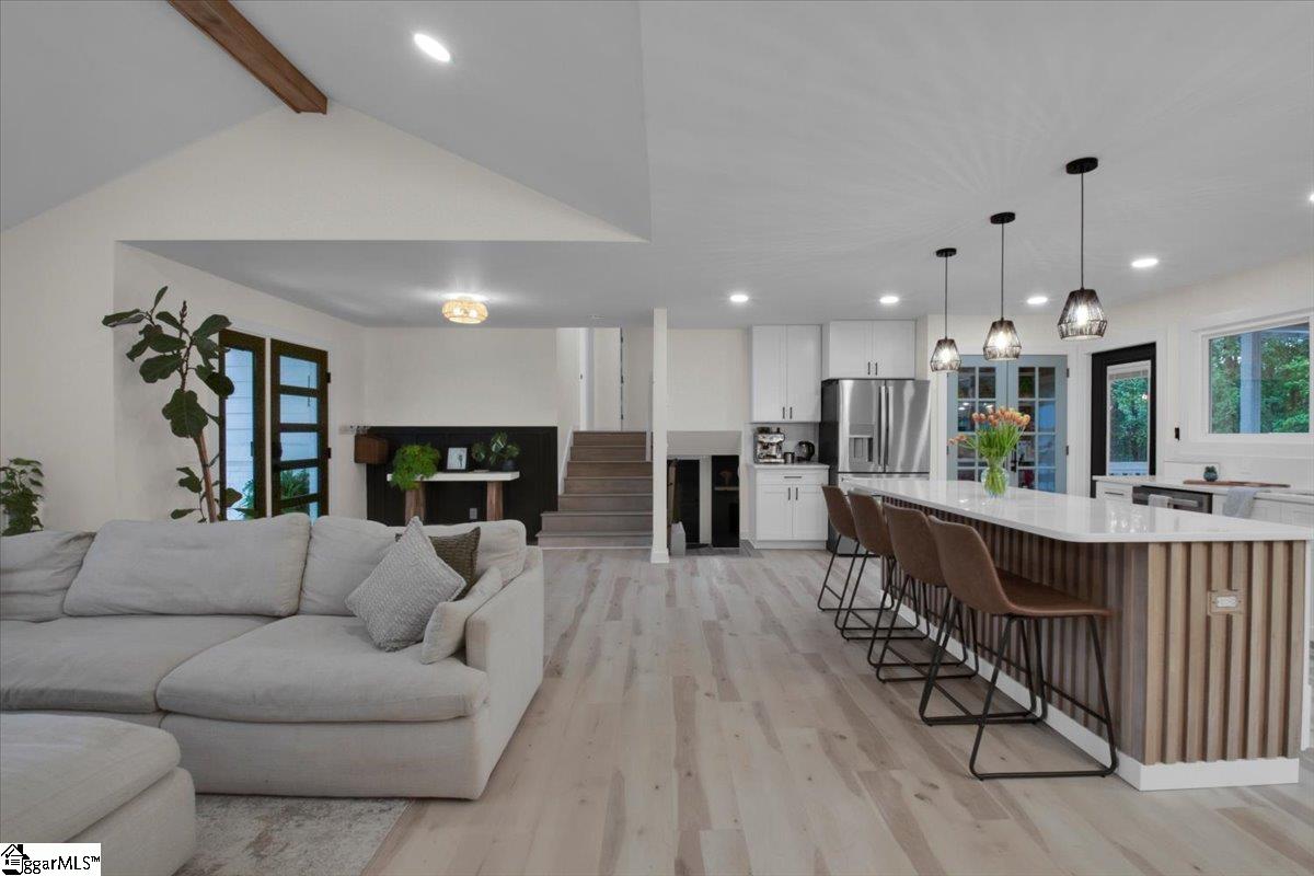 612 Mountain Creek Road Greenville, SC 29609