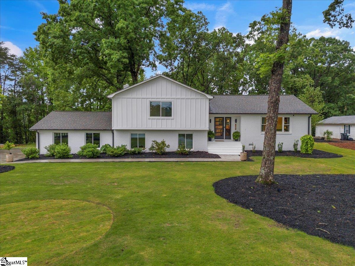 612 Mountain Creek Road Greenville, SC 29609