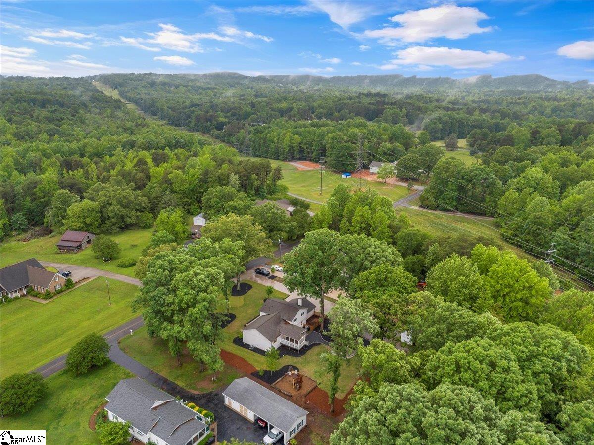 612 Mountain Creek Road Greenville, SC 29609