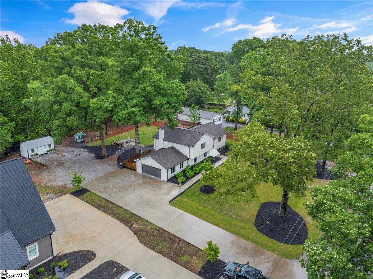 612 Mountain Creek Road Greenville, SC 29609
