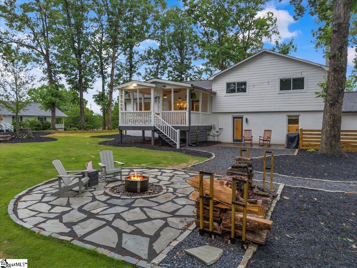 612 Mountain Creek Road Greenville, SC 29609