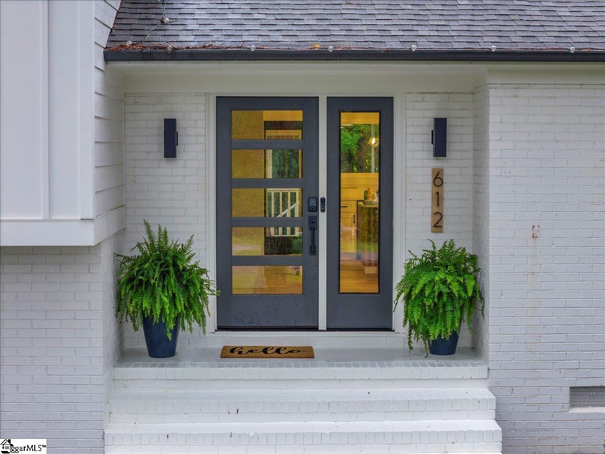 612 Mountain Creek Road Greenville, SC 29609