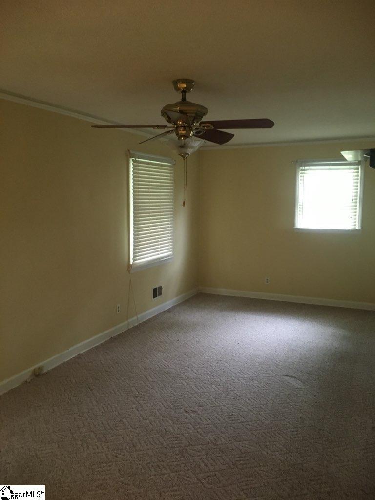 413 S Florida Avenue Greenville, SC 29611