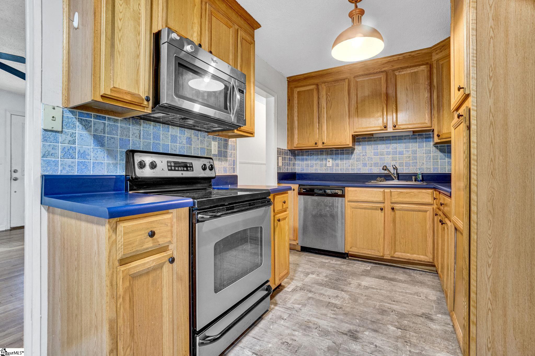 211 Skyline Road Greer, SC 29651-6264
