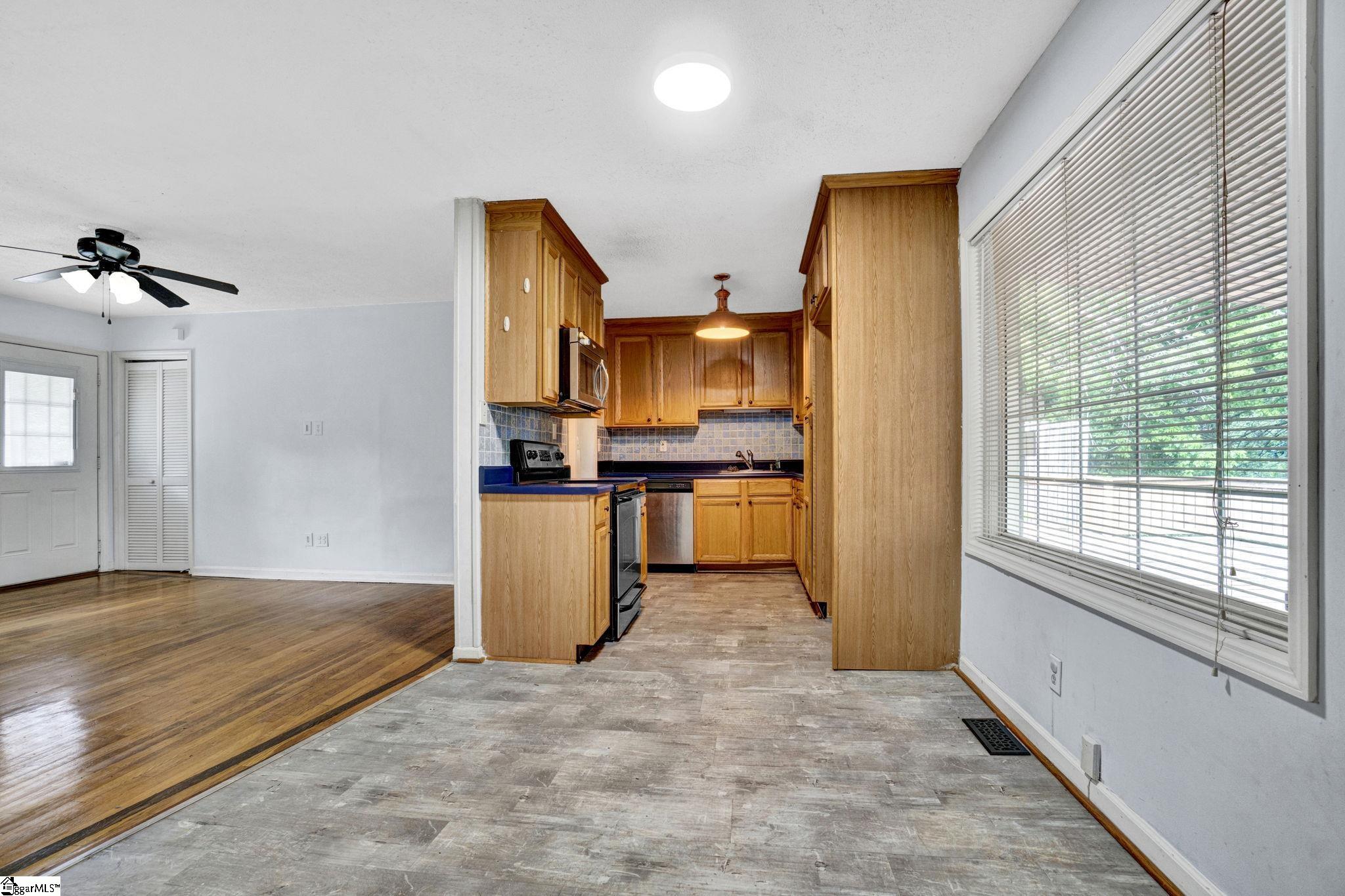 211 Skyline Road Greer, SC 29651-6264