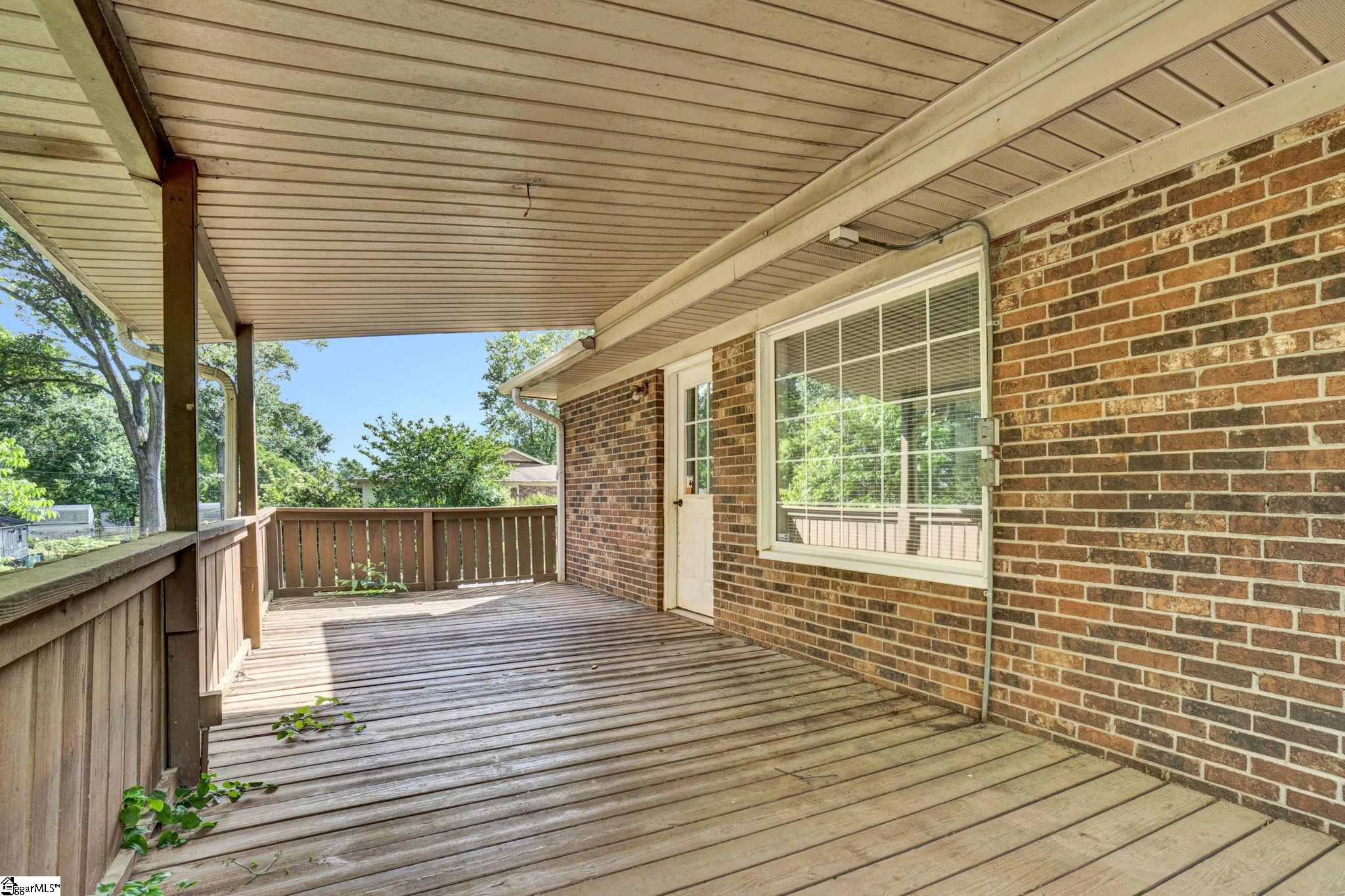 211 Skyline Road Greer, SC 29651-6264