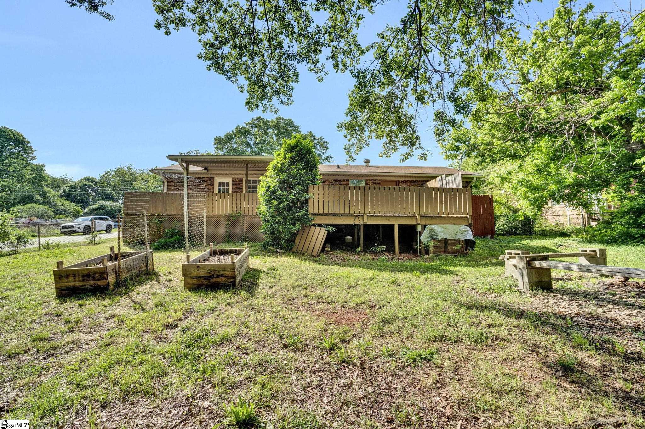 211 Skyline Road Greer, SC 29651-6264
