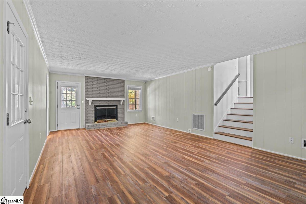 120 Cherrywood Trail Greer, SC 29650