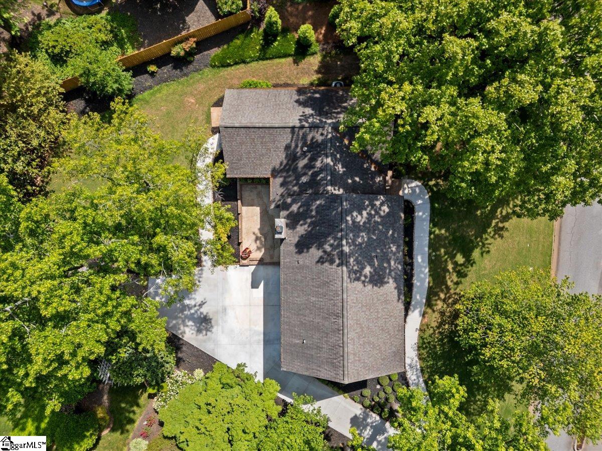120 Cherrywood Trail Greer, SC 29650