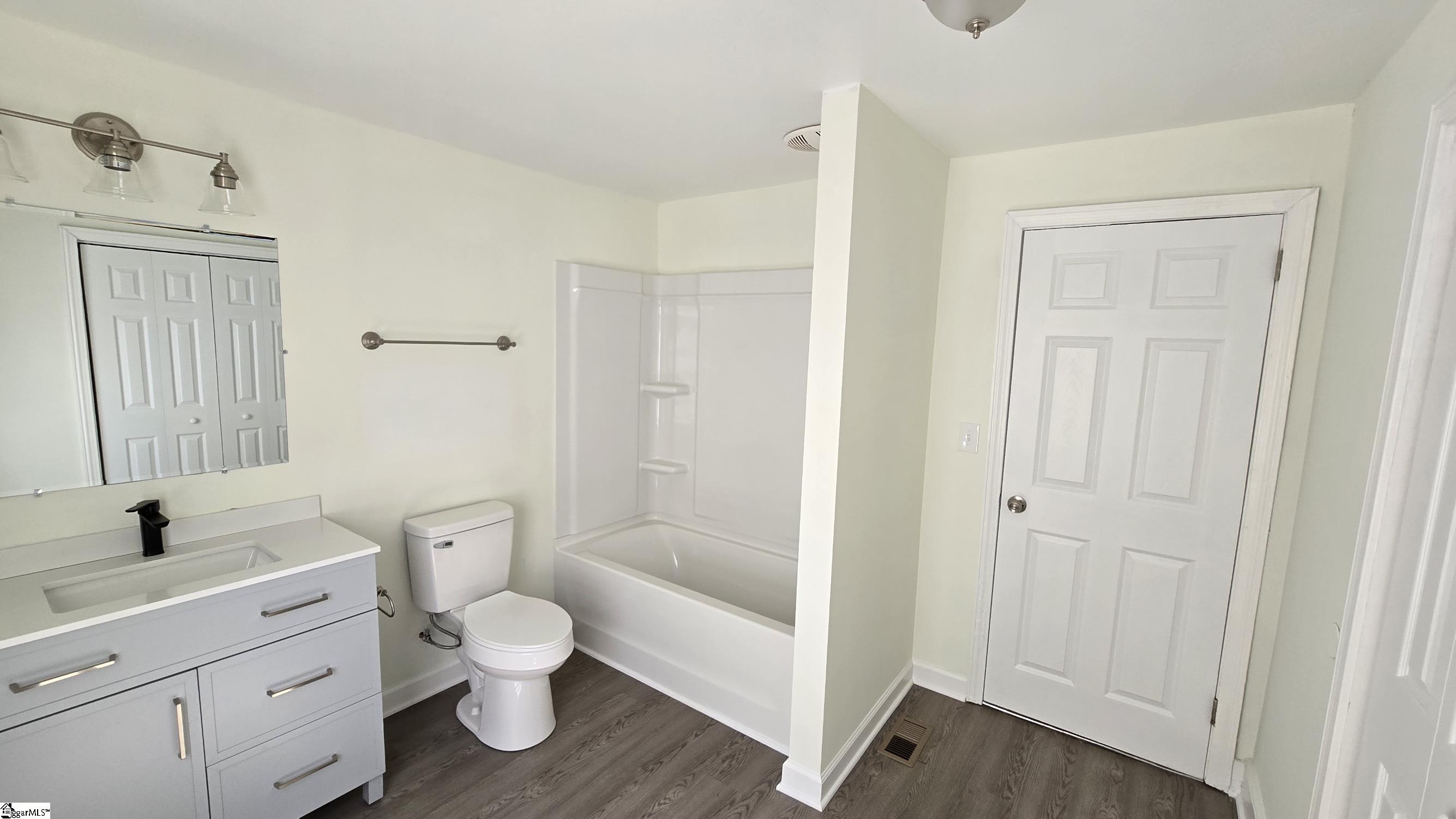 314 S 7th Street Easley, SC 29640