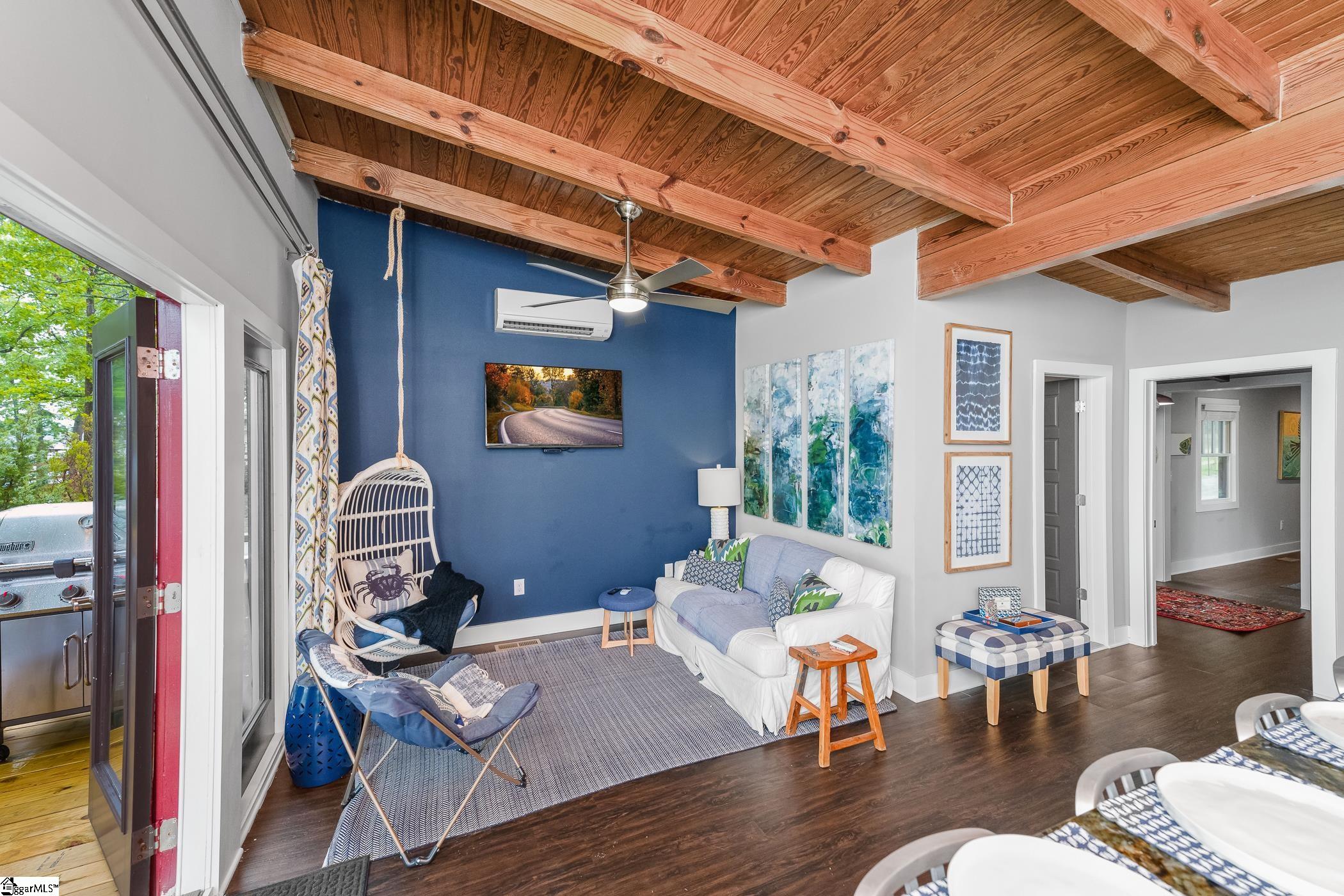 653 R B Baker Drive Chapin, SC 29036