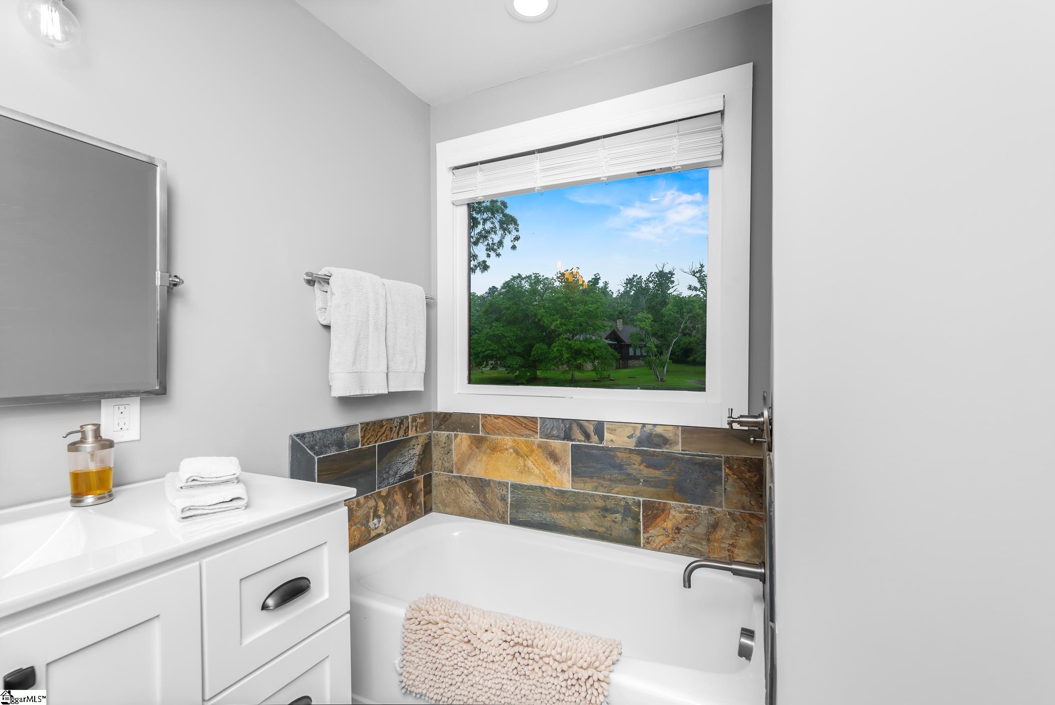 653 R B Baker Drive Chapin, SC 29036