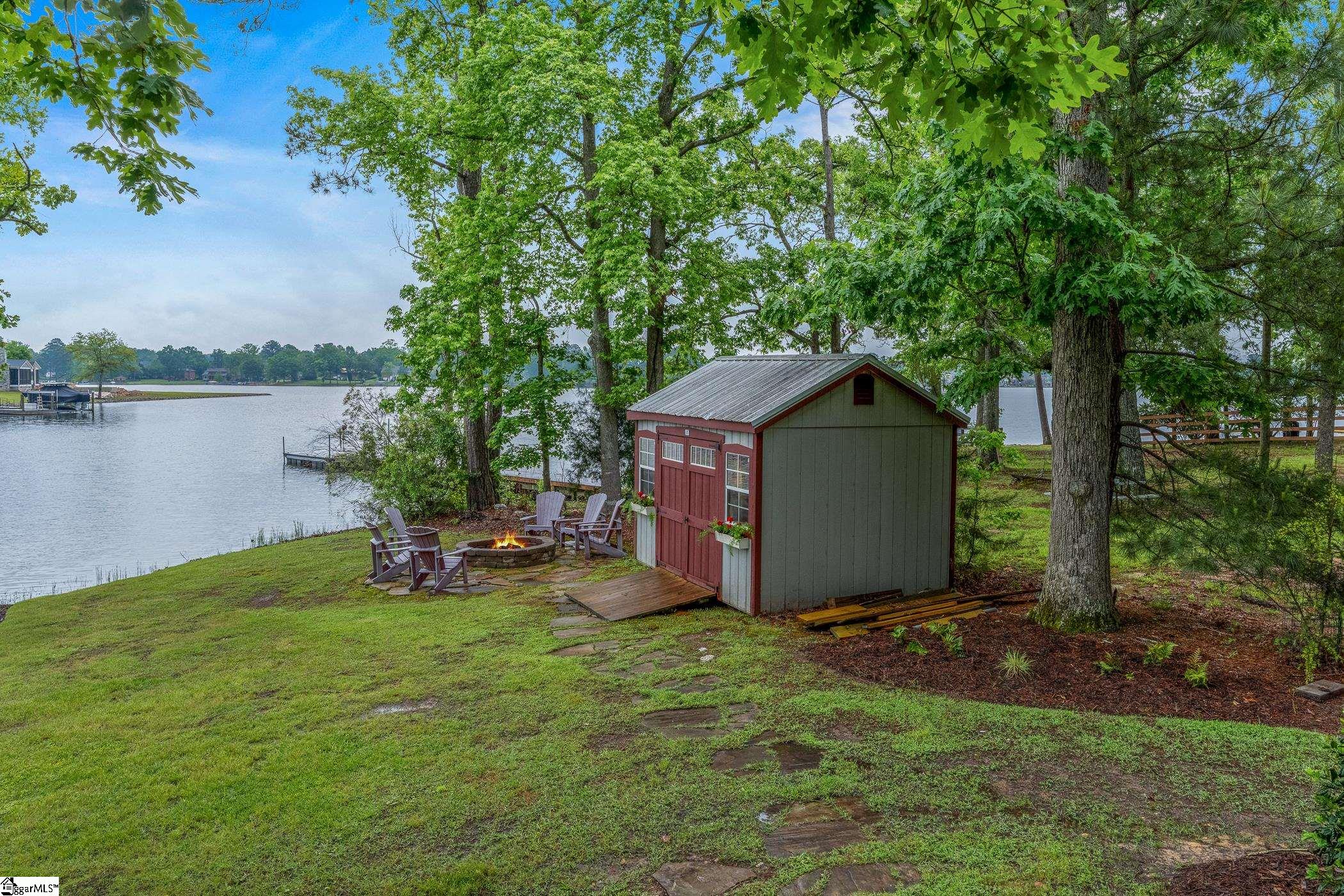 653 R B Baker Drive Chapin, SC 29036