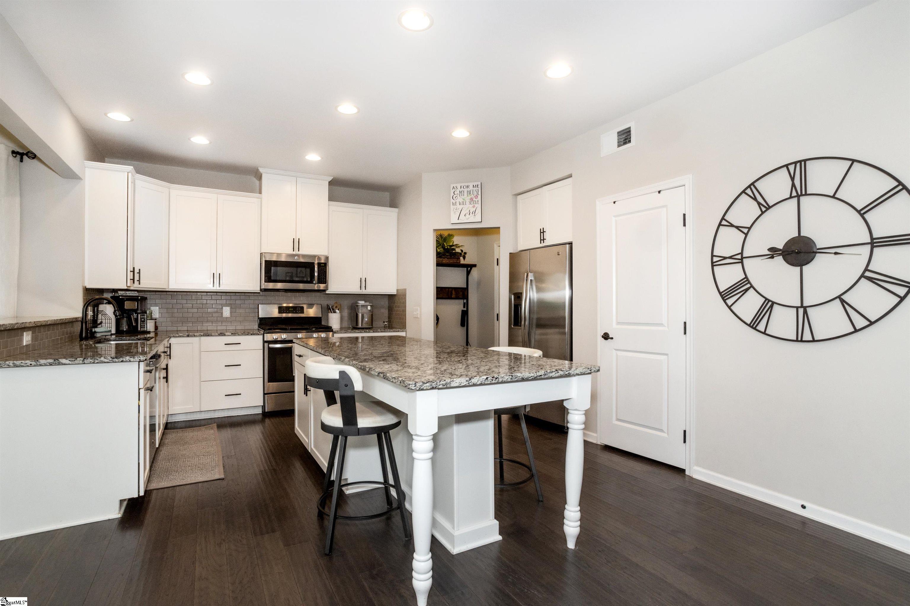 374 Bucklebury Road Greer, SC 29651