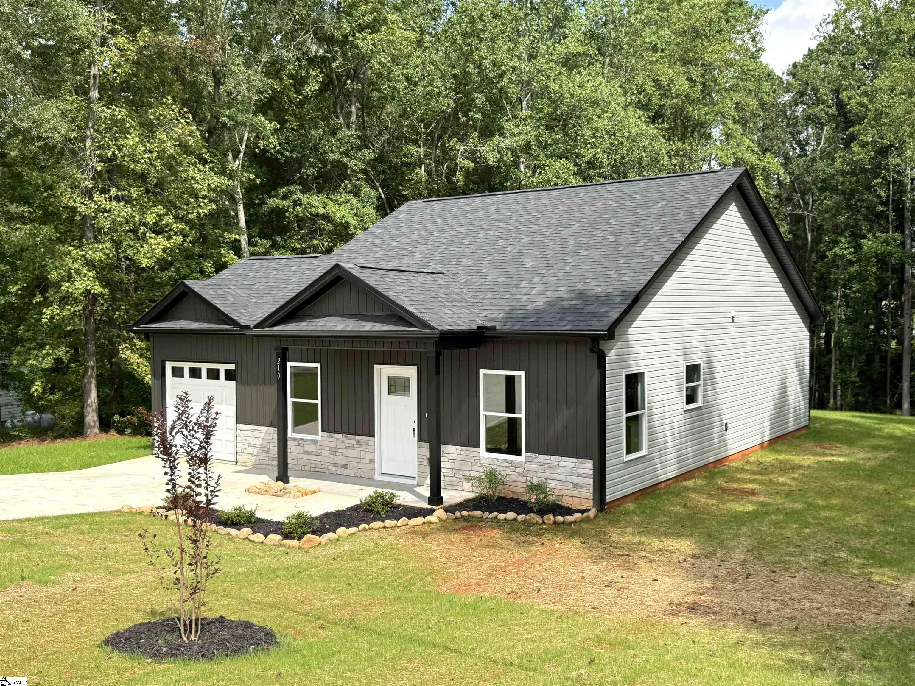 210 Foxfire Road Cowpens, SC 29330