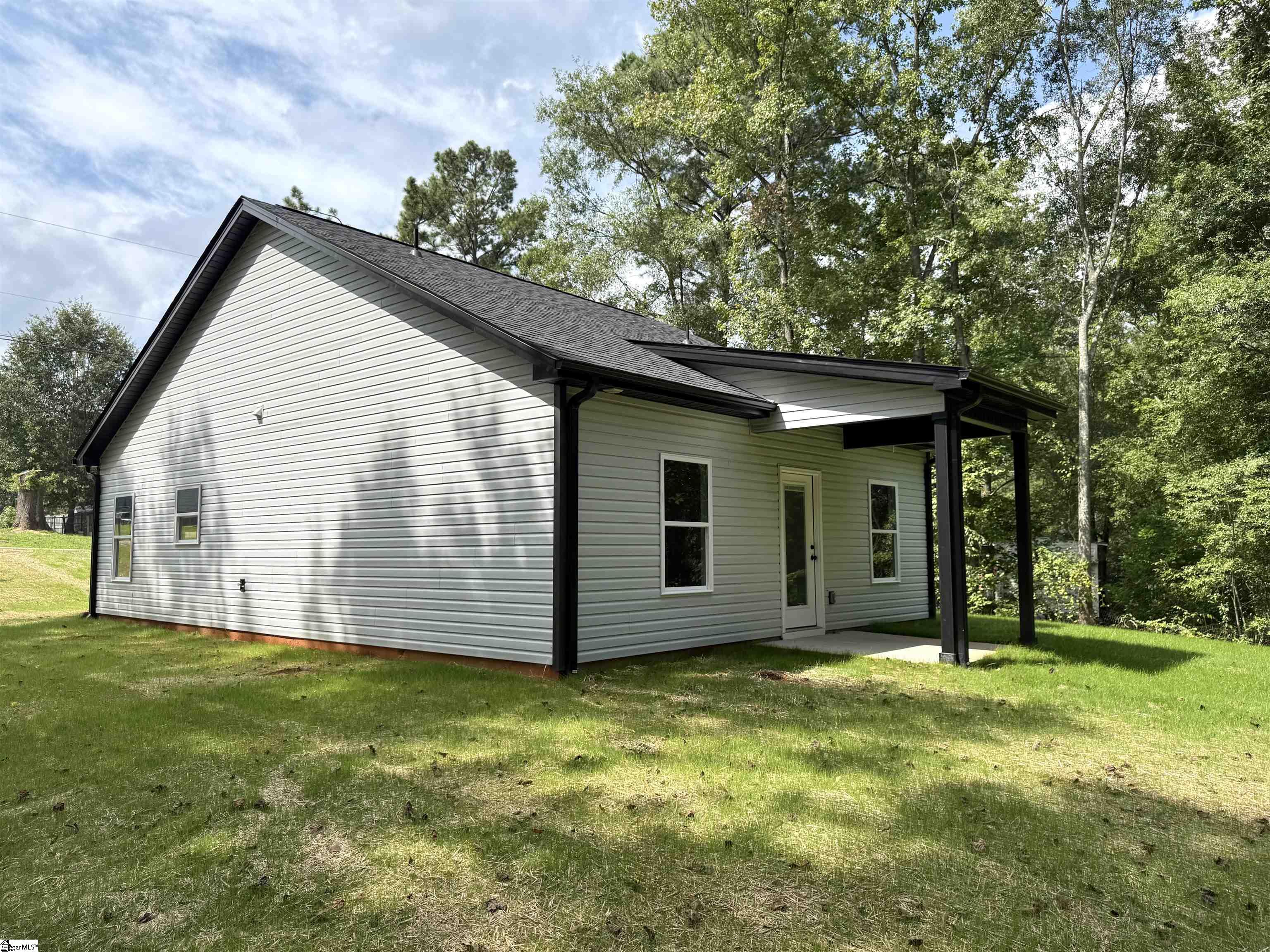 210 Foxfire Road Cowpens, SC 29330