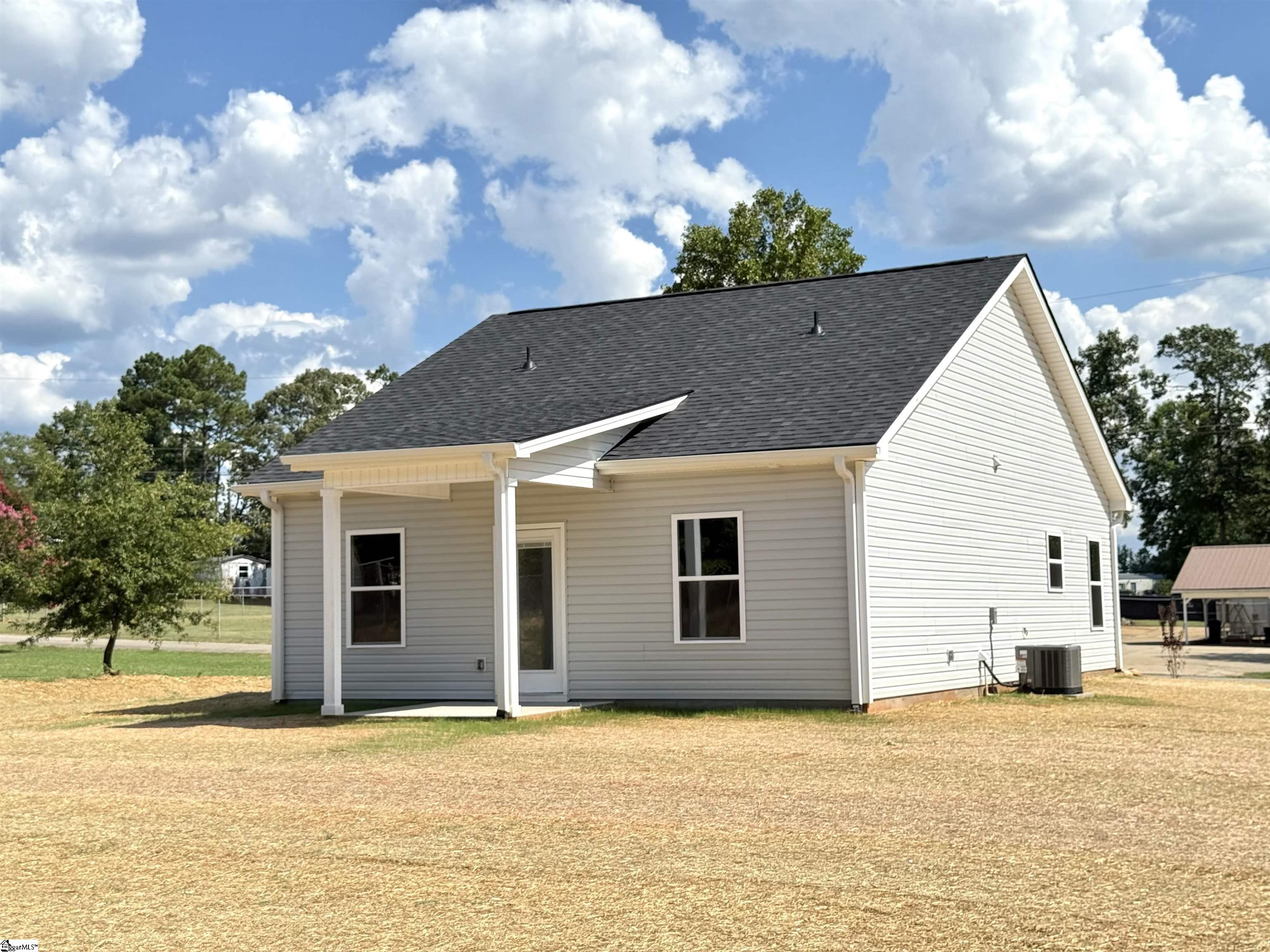 261 Woodgate Road Cowpens, SC 29330