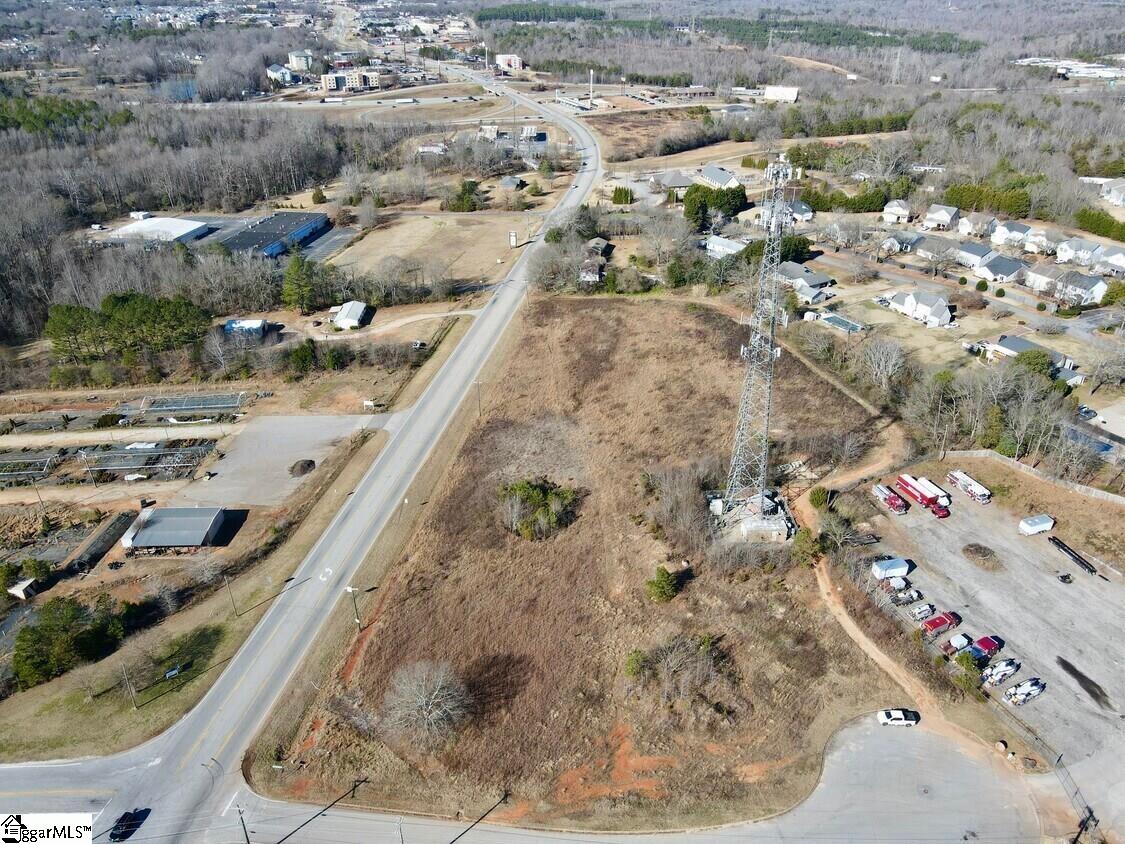 00 Highway Powdersville, SC 29673