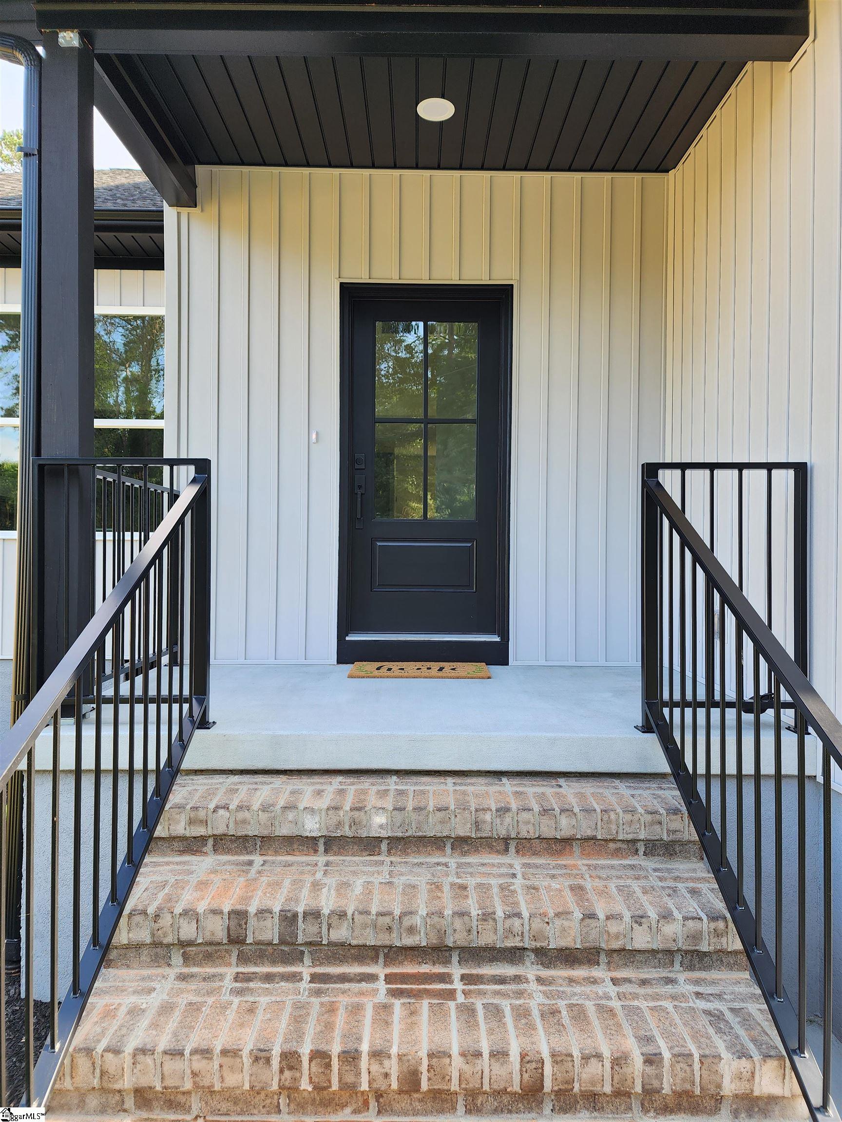 402 Edgewater Drive Anderson, SC 29626