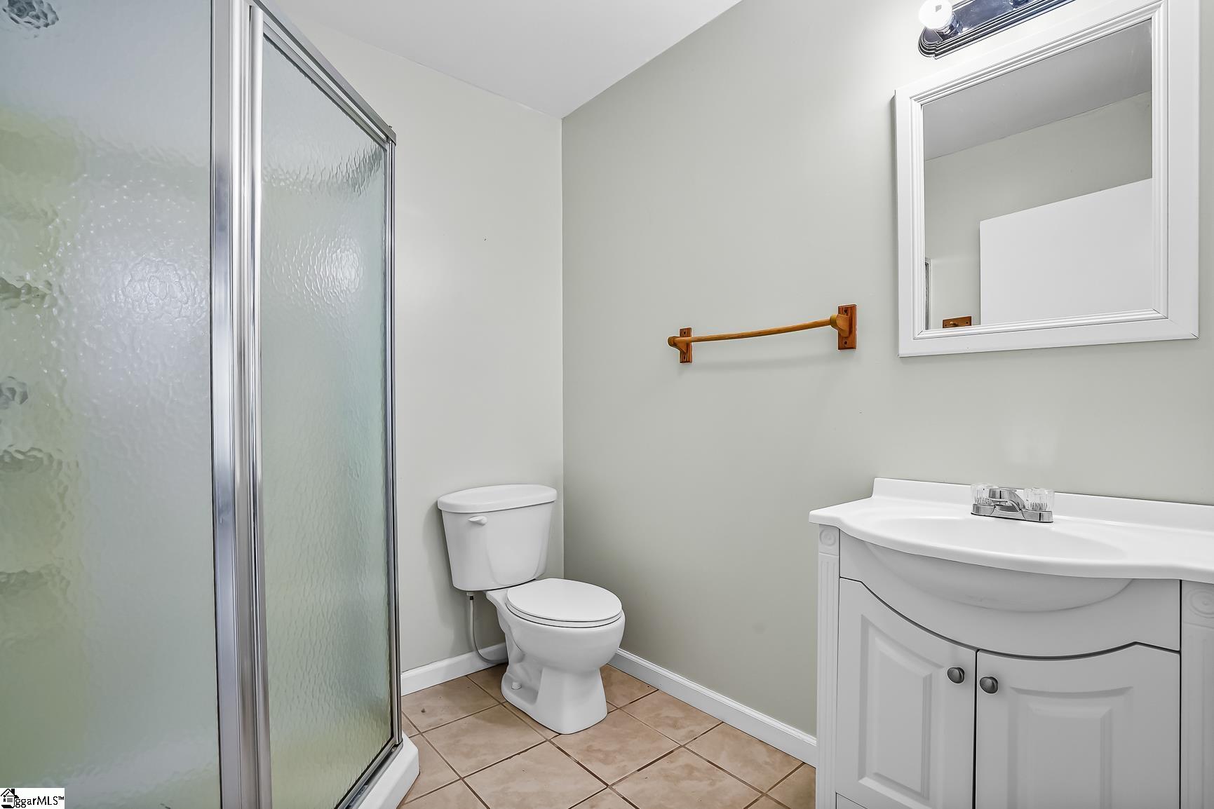 1298 Moorehead Place Pendelton, SC 29670
