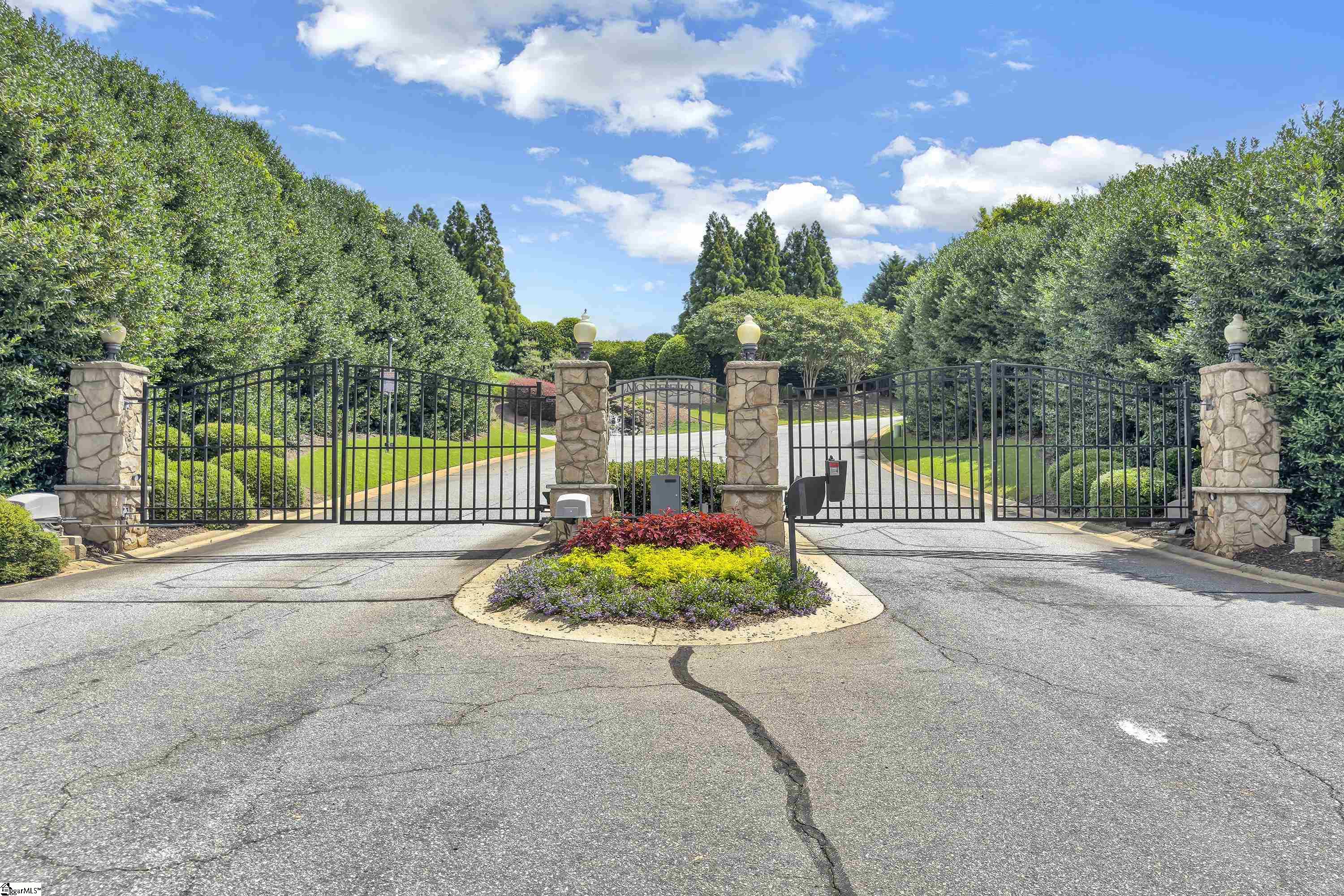 14 Monet Drive Greenville, SC 29609