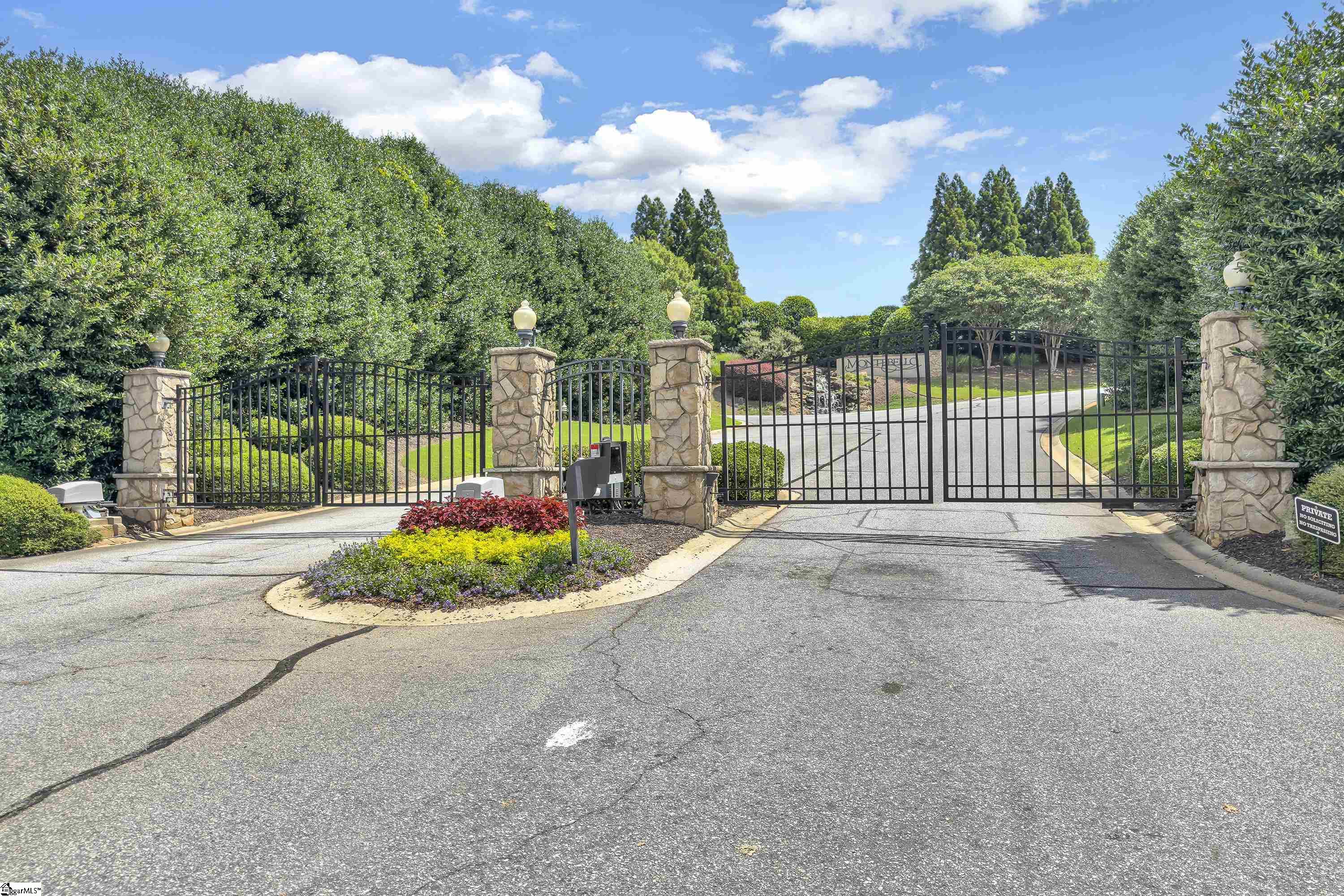 14 Monet Drive Greenville, SC 29609