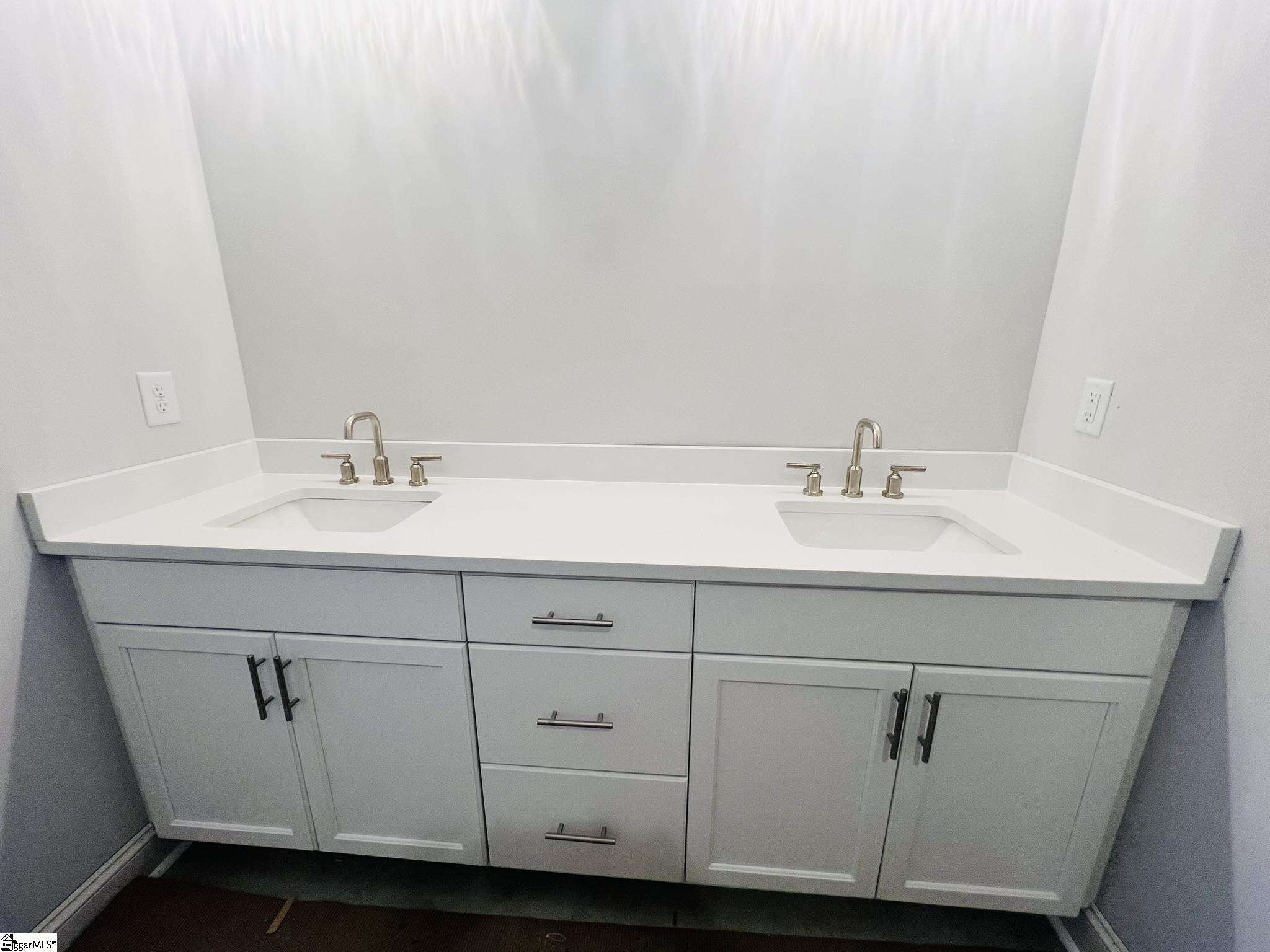 59 Hensley Road Greenville, SC 29607