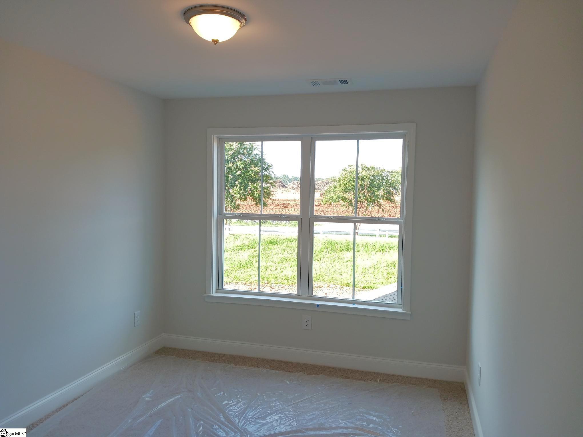 205 Lewes Avenue Simpsonville, SC 29681