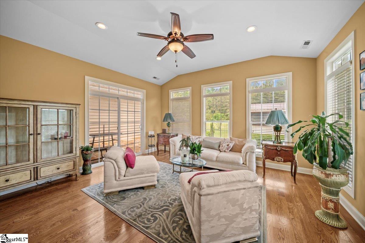 412 Casey Road Woodruff, SC 29388