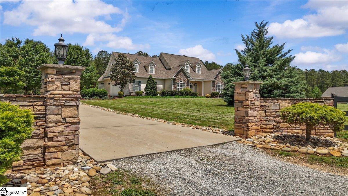 412 Casey Road Woodruff, SC 29388