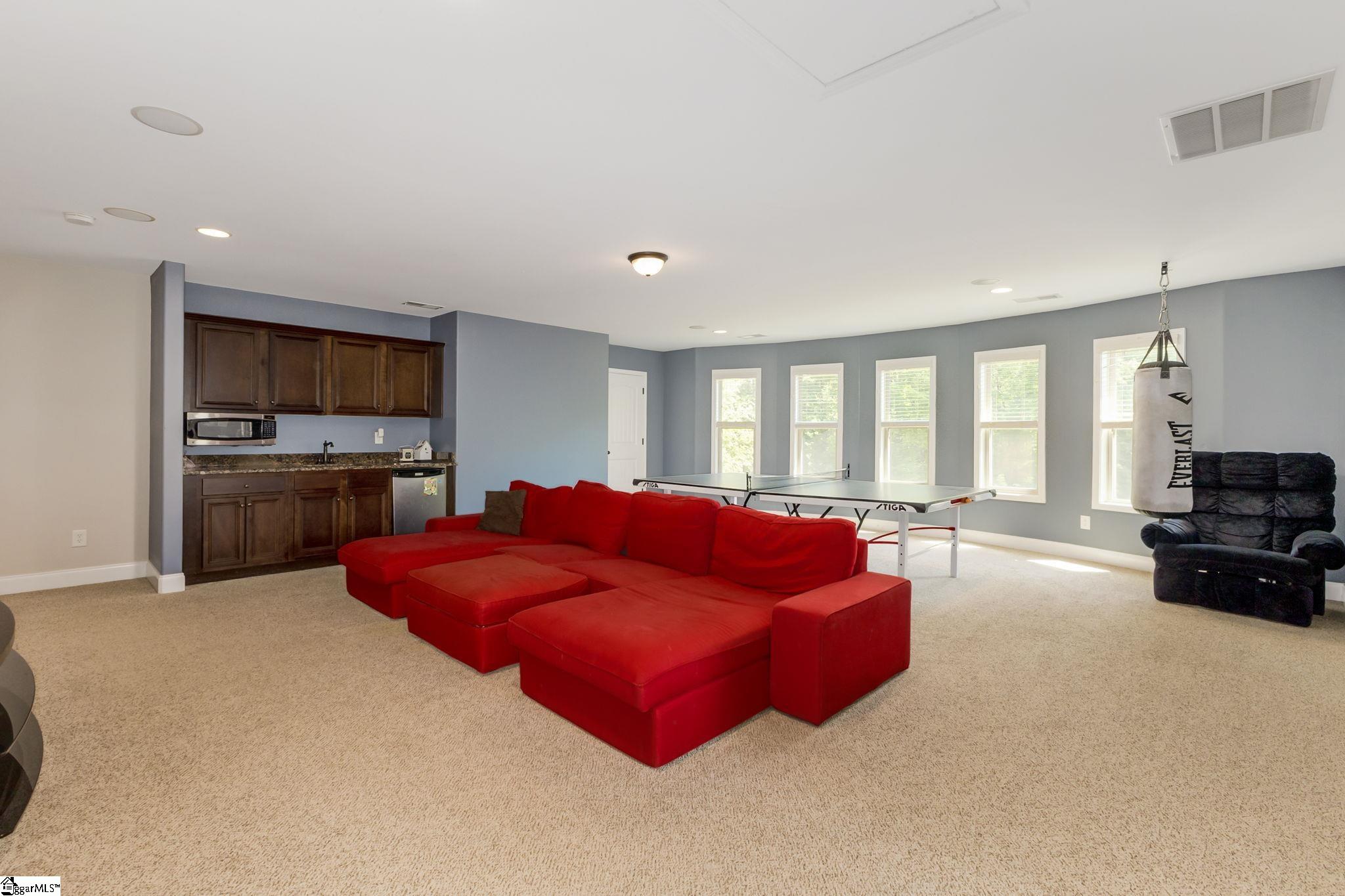 9 Bellagio Way Greer, SC 29650