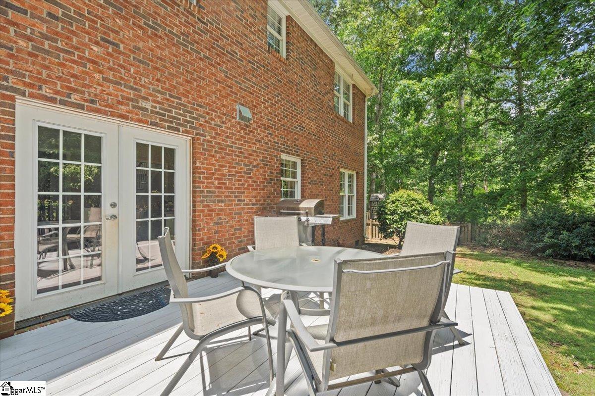 155 Lake Park Drive Spartanburg, SC 29306