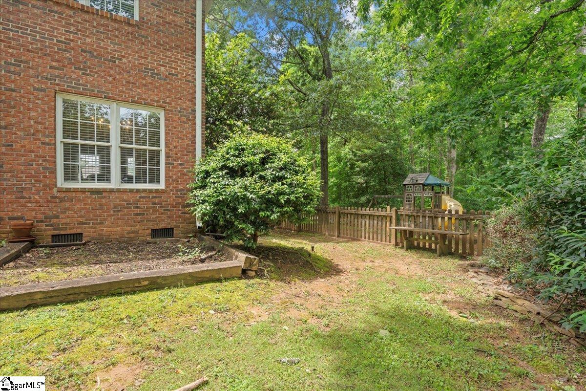 155 Lake Park Drive Spartanburg, SC 29306