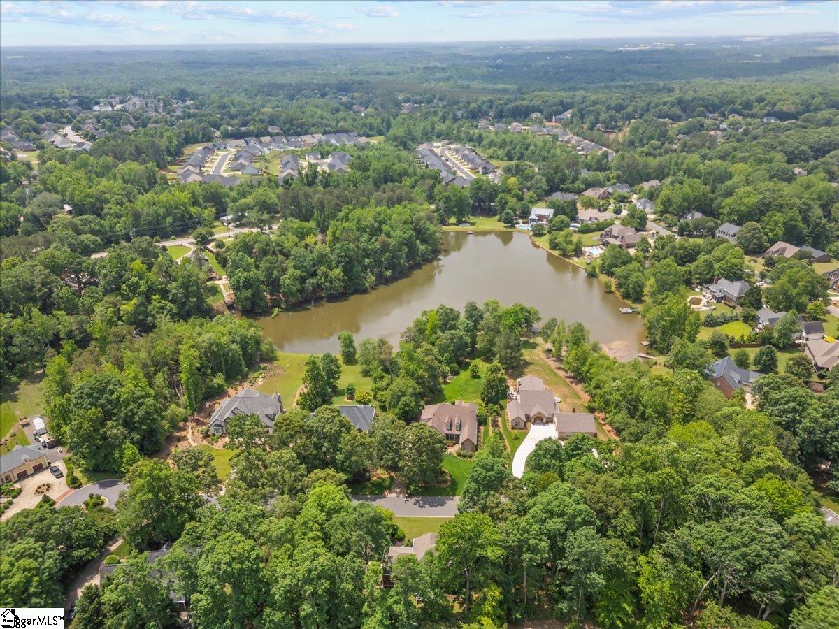 155 Lake Park Drive Spartanburg, SC 29306