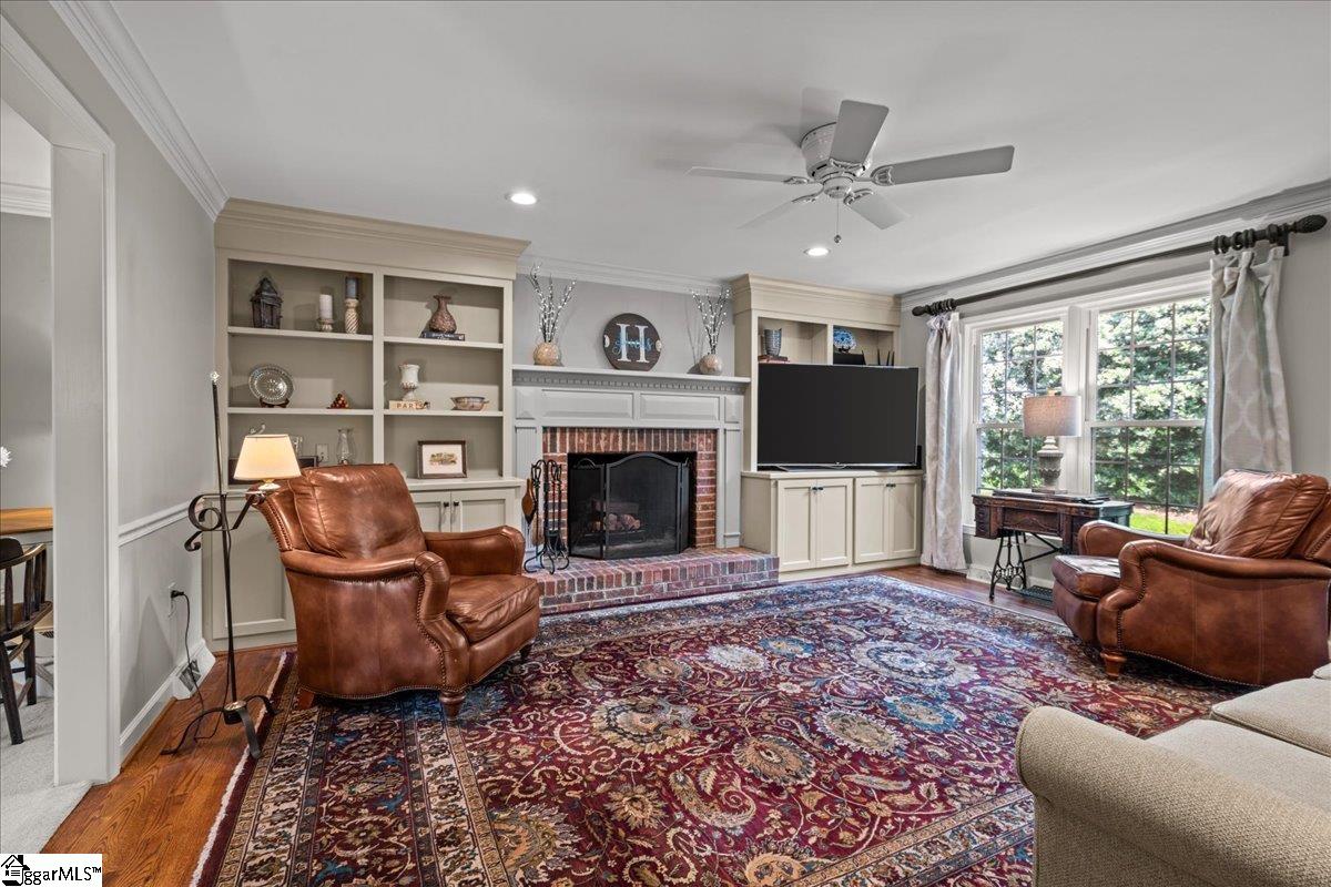 111 Farm Valley Court Greer, SC 29650