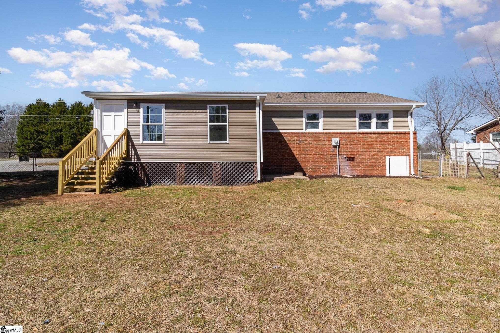 5121 New Cut Road Inman, SC 29349
