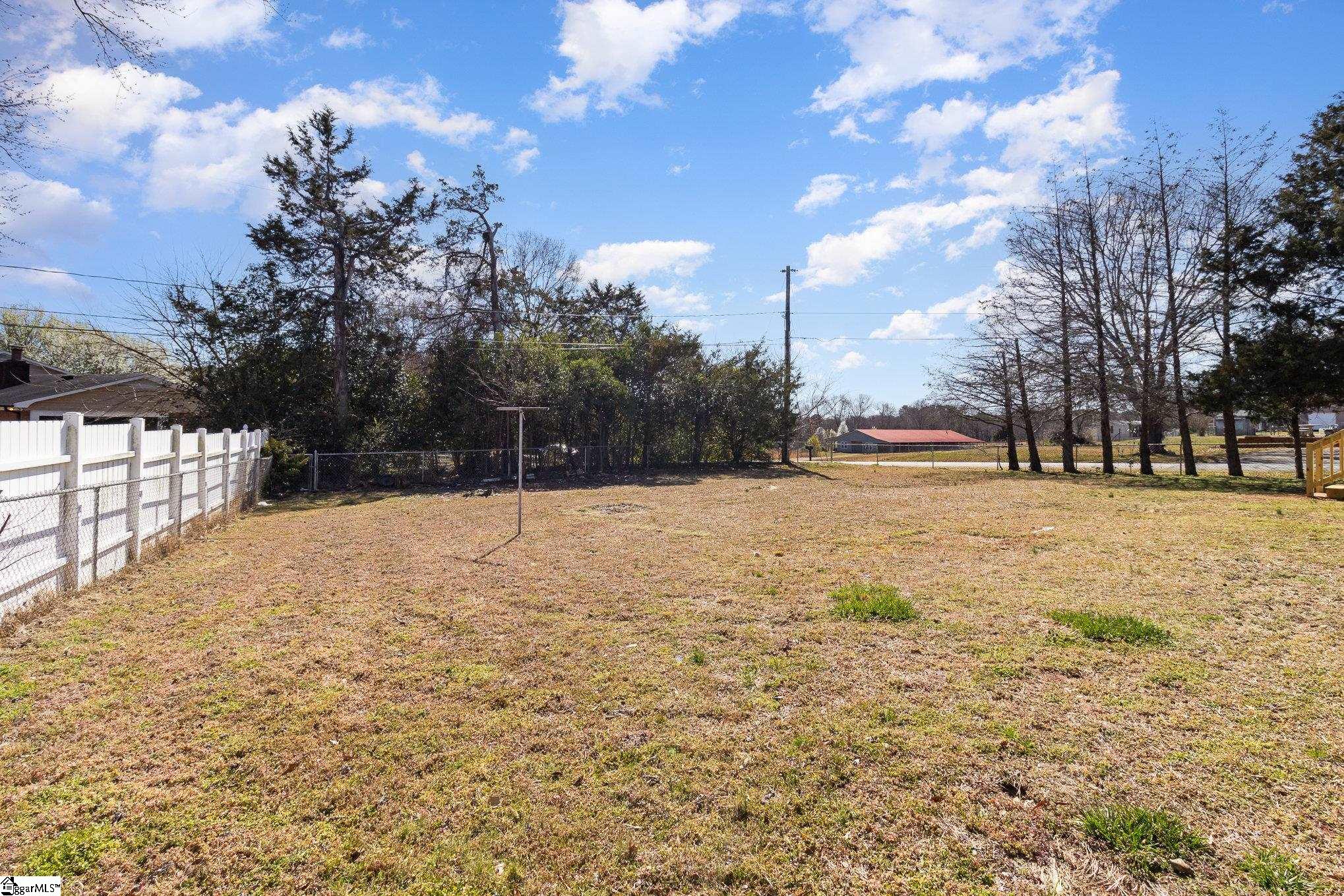 5121 New Cut Road Inman, SC 29349