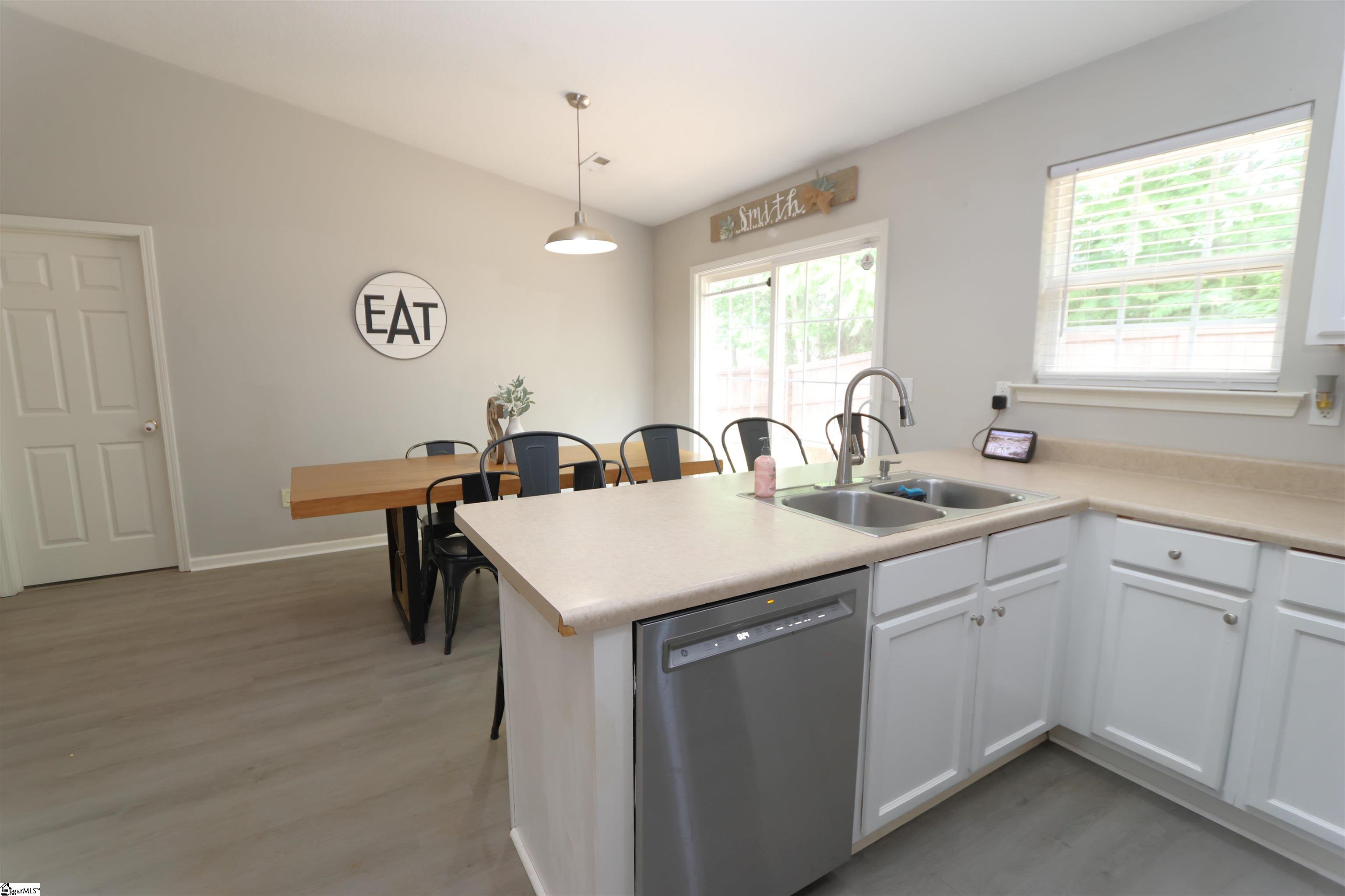 539 Wooden Duck Street Spartanburg, SC 29303
