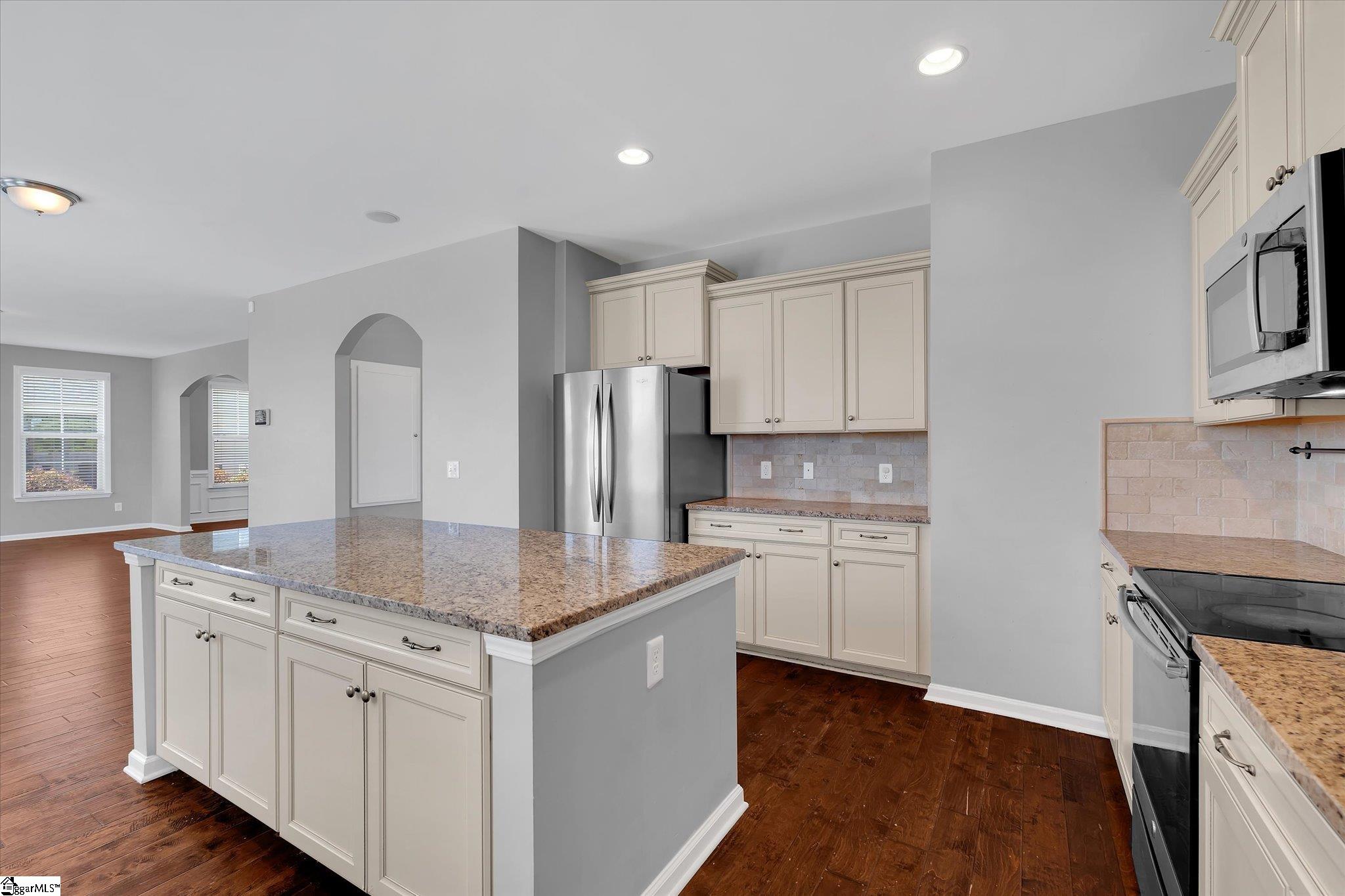 606 N Meadows Lane Easley, SC 29642