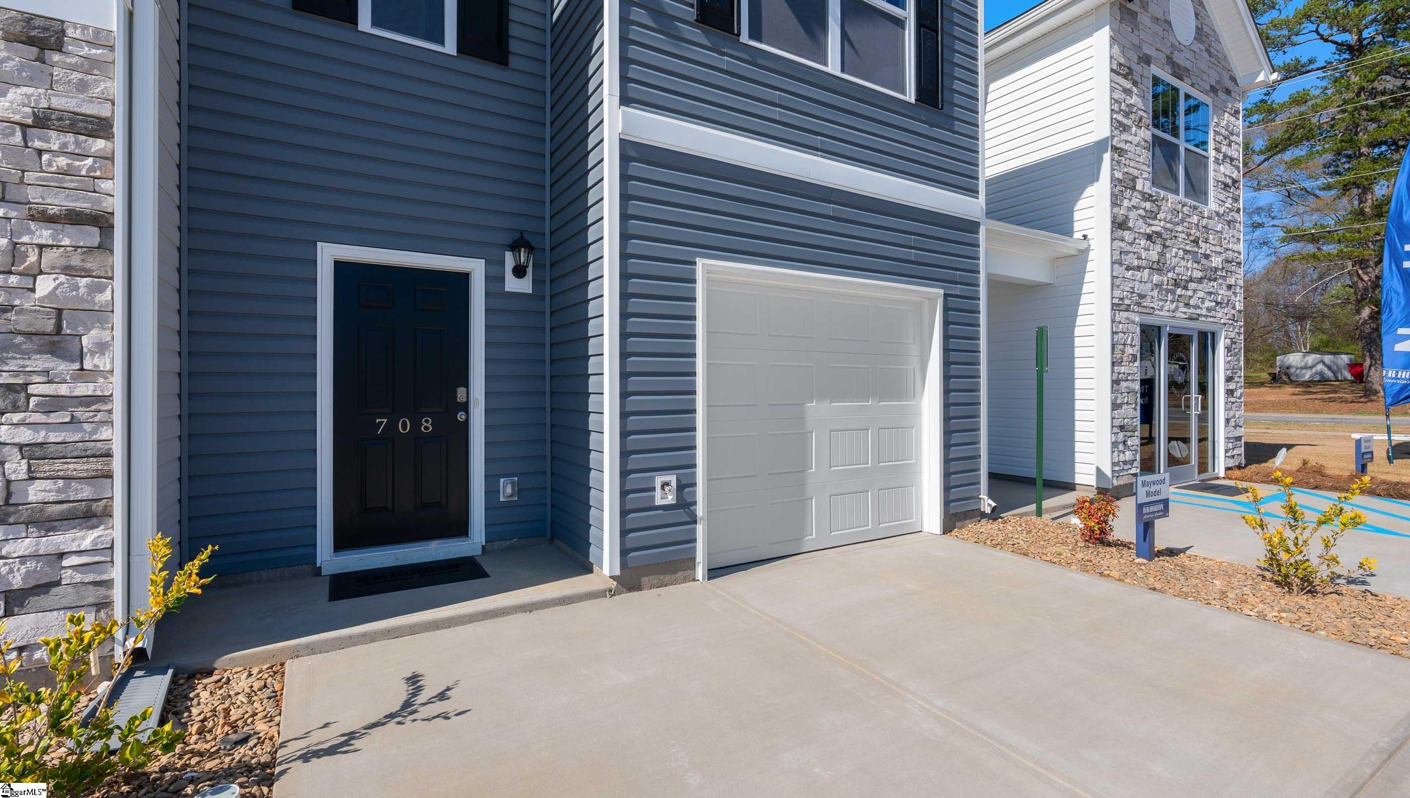 708 Embark Circle Greer, SC 29651