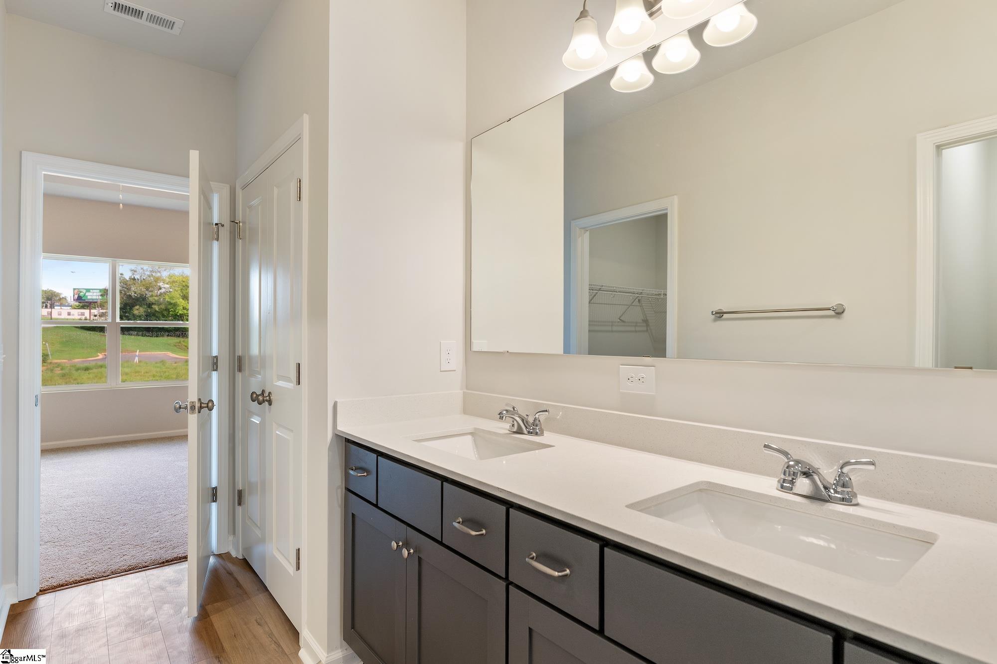29 Nonnington Way Taylors, SC 29687