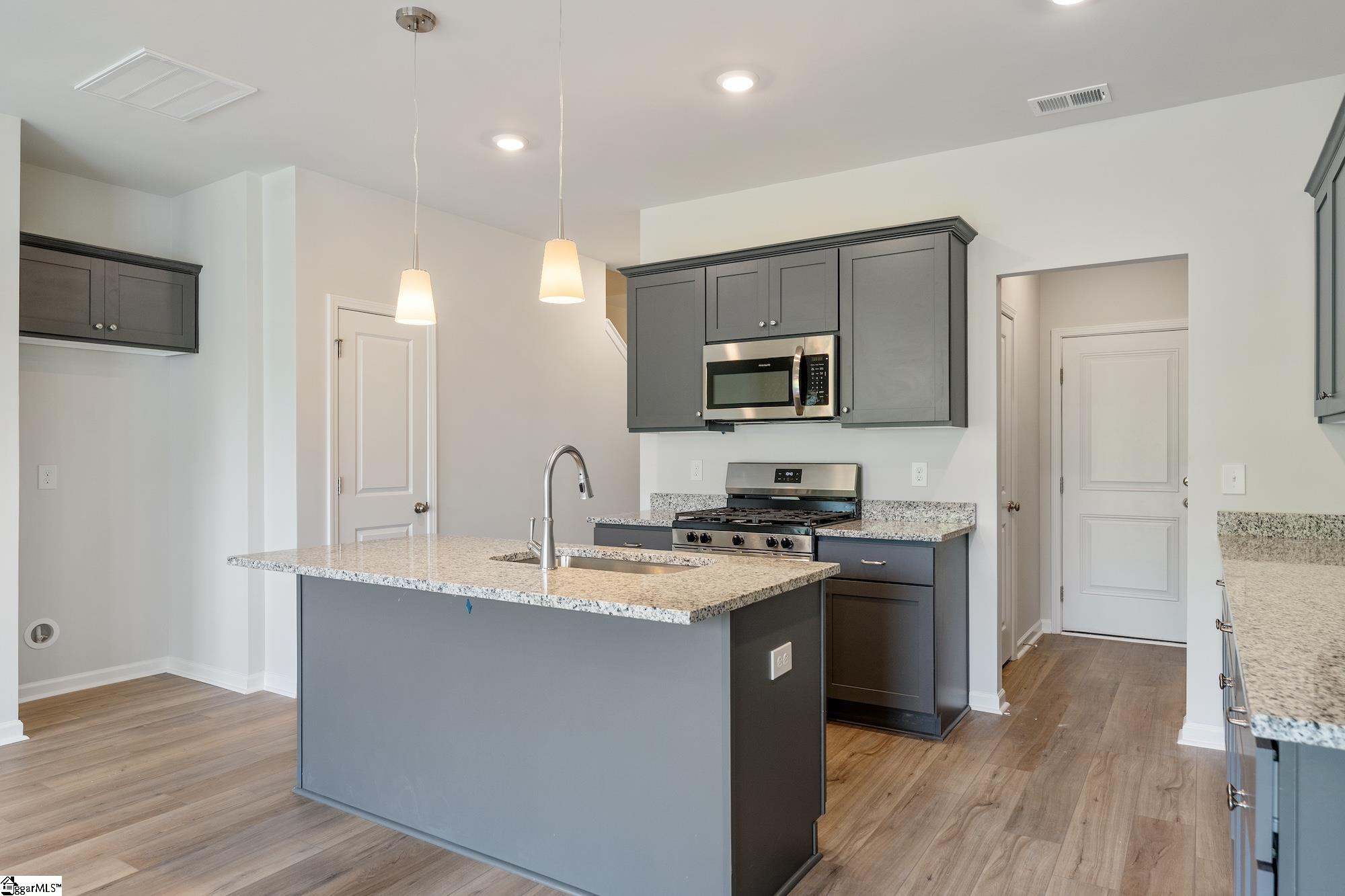 29 Nonnington Way Taylors, SC 29687