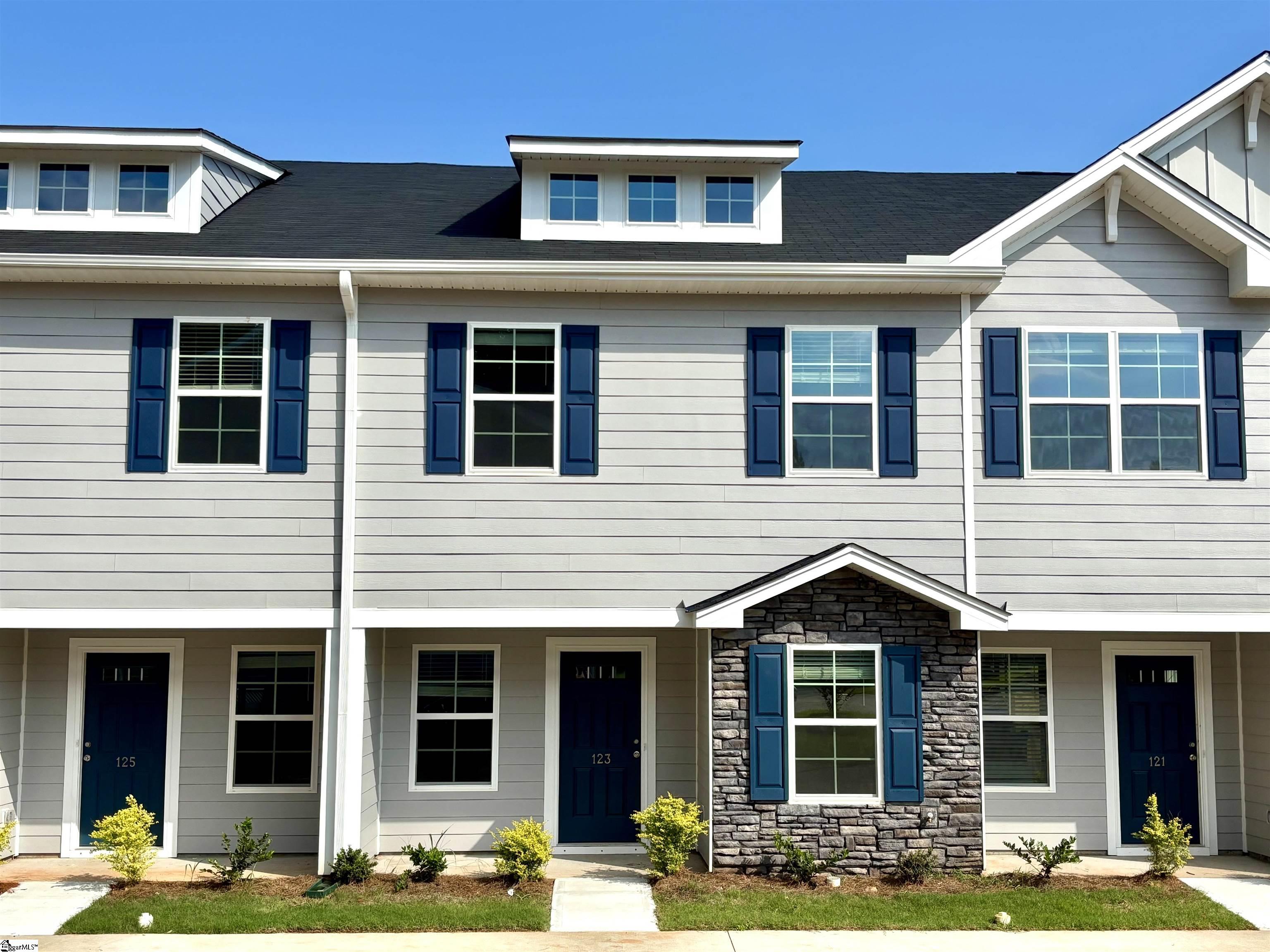 123 Pendleton Place Way Pendelton, SC 29670