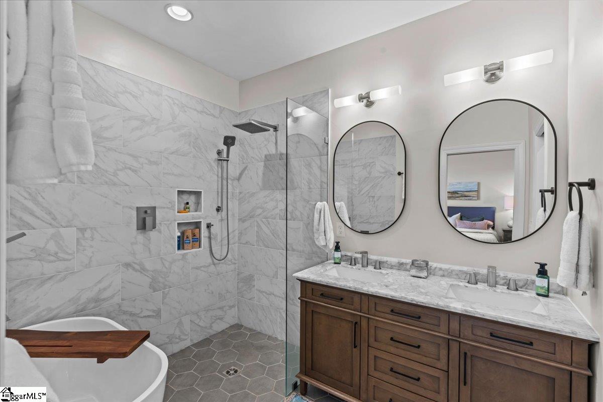 115 Woods Way Anderson, SC 29625
